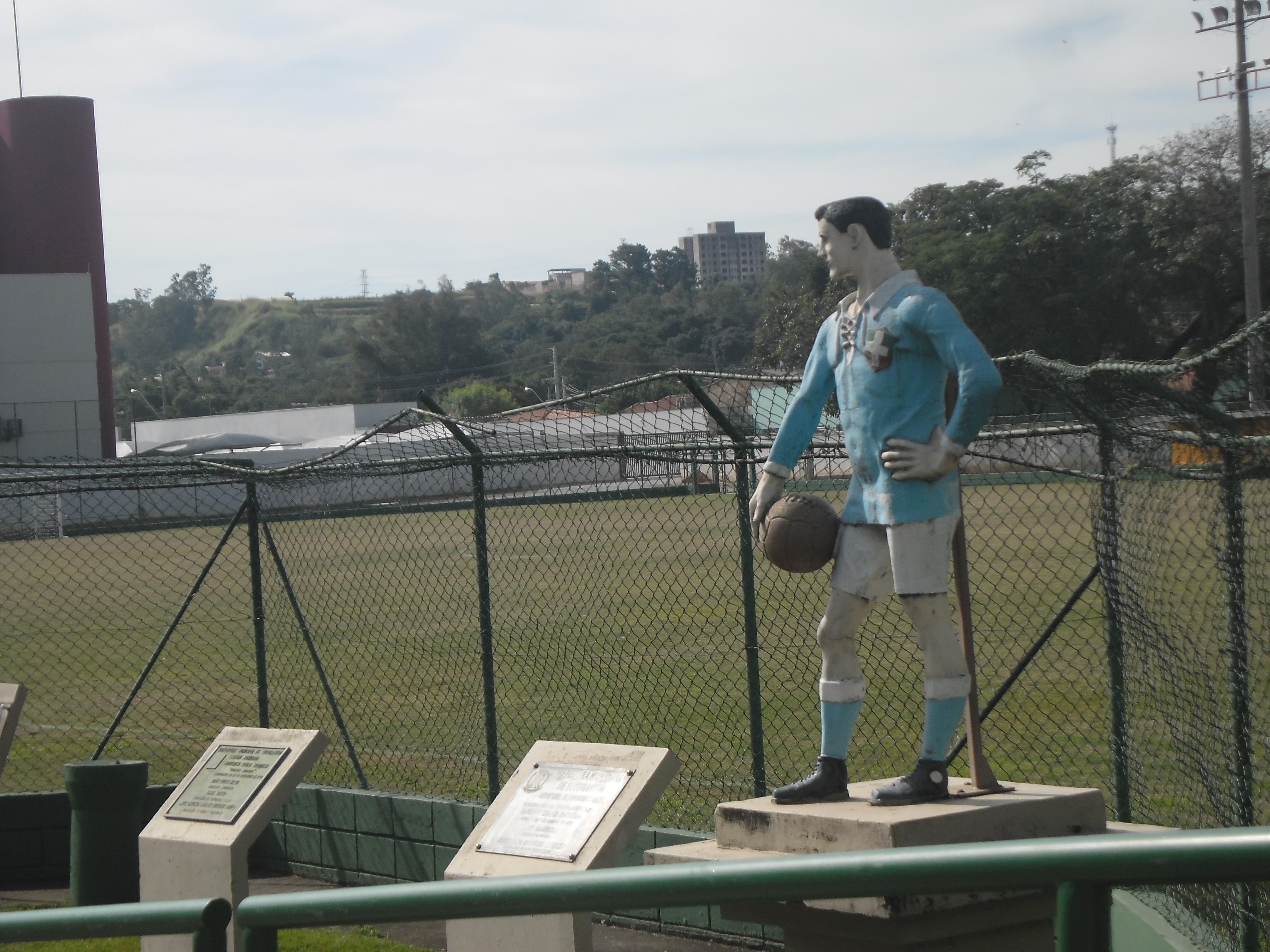 Estádio Municipal Domênico Paolo, por Paulo  Aventureiro