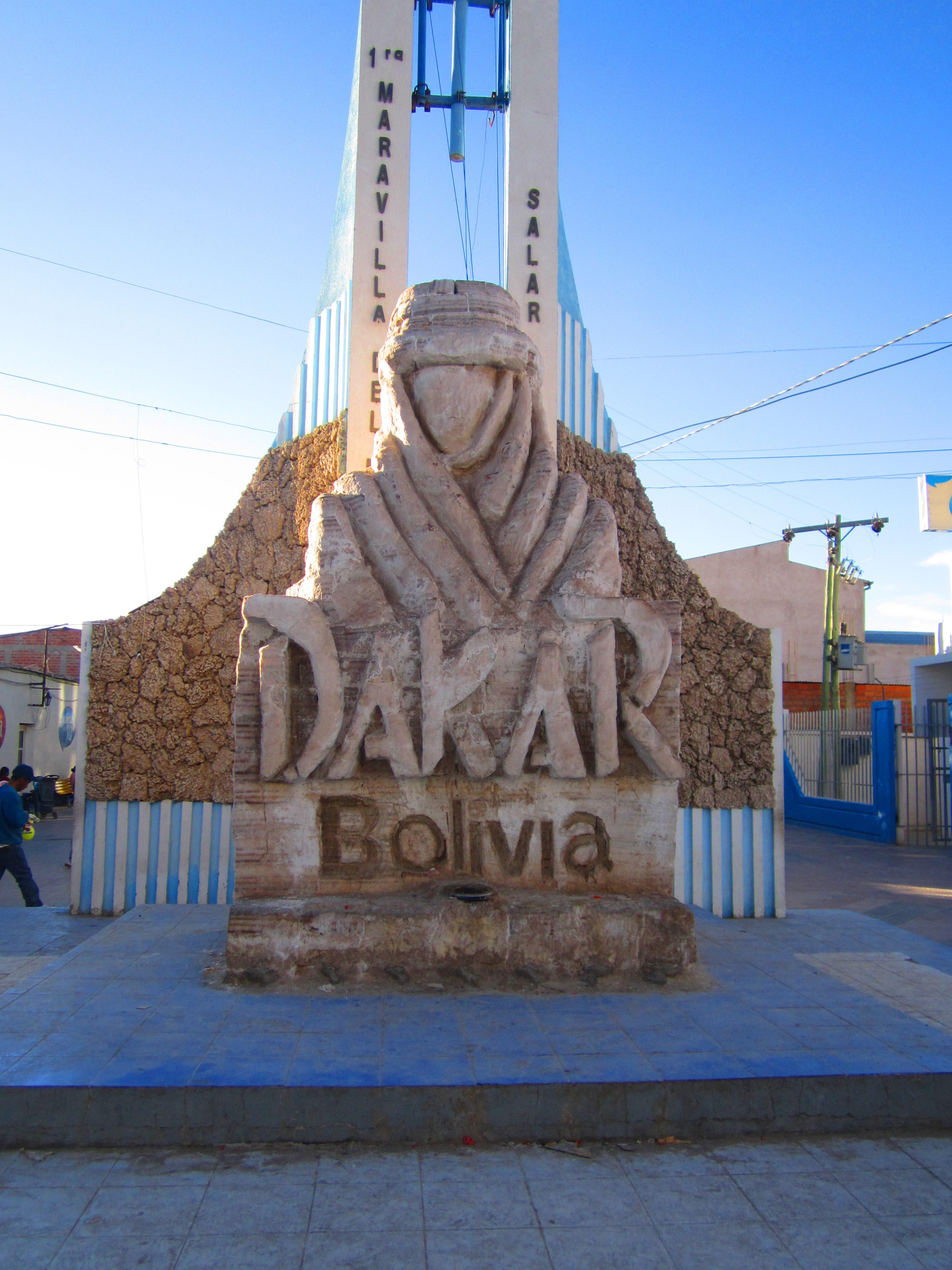 Estatua Dakar, por Daniela VILLARREAL