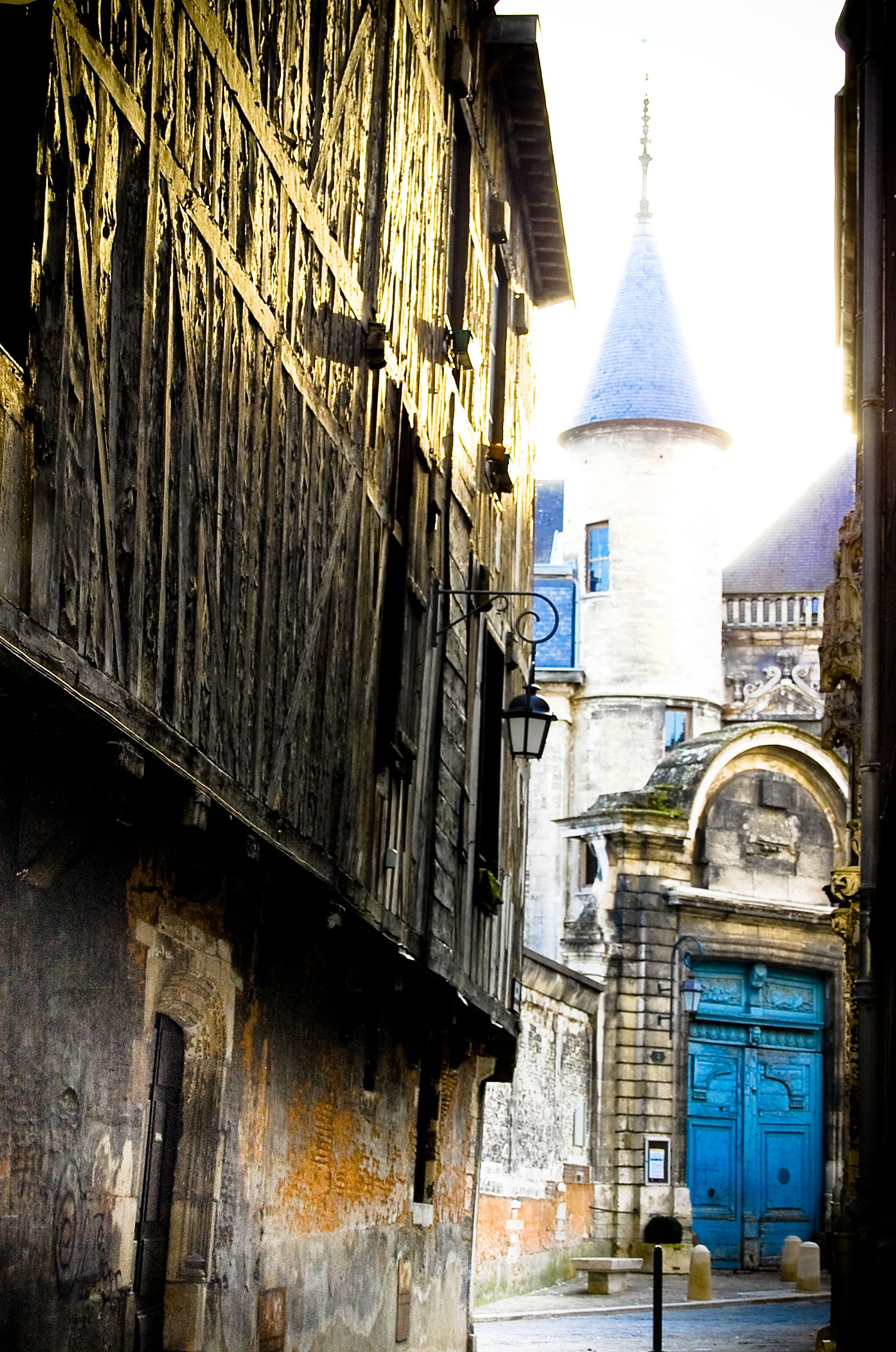 Calle del Marché Aux Noix, por Jérémy LOWINSKY