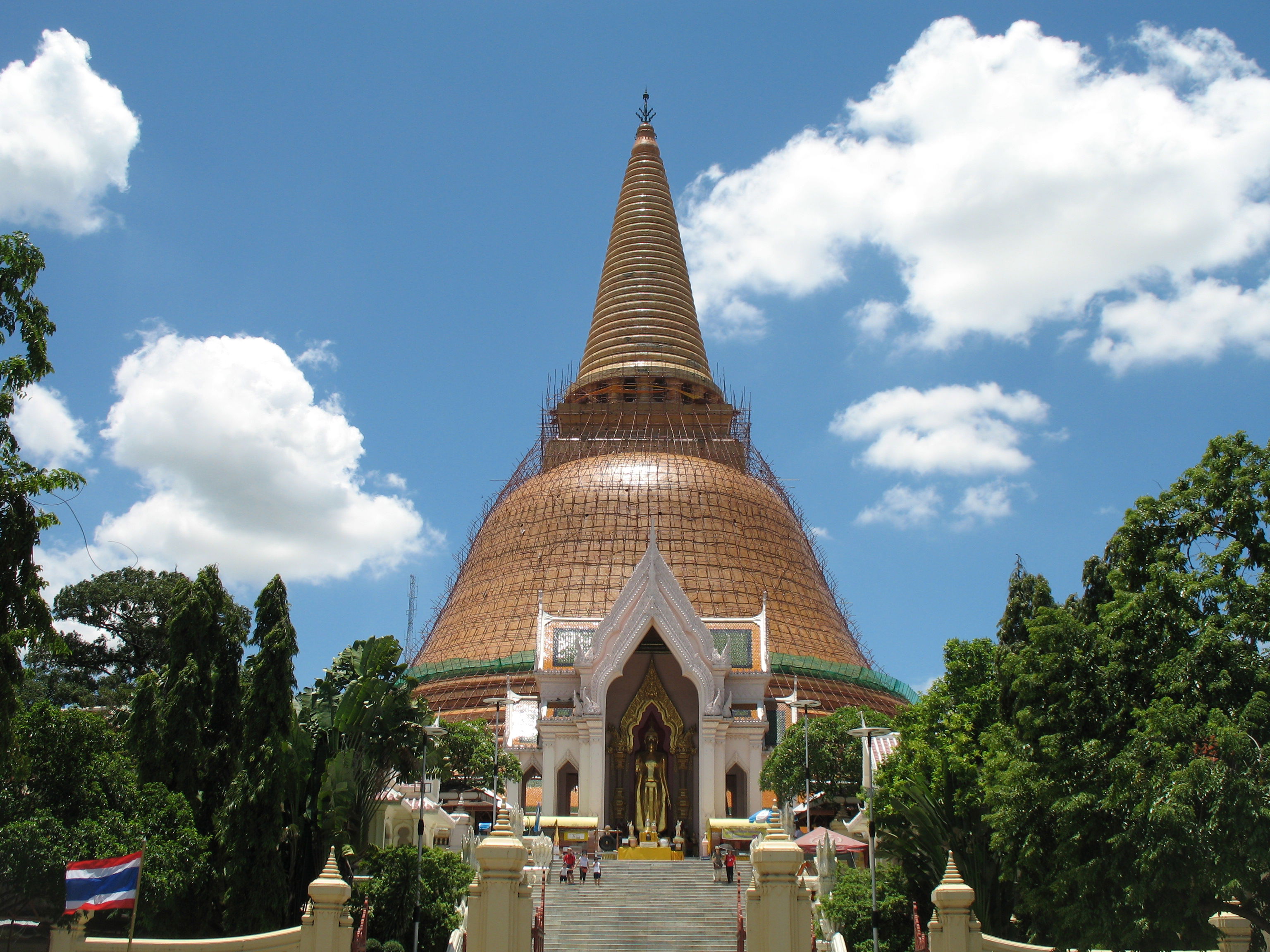 Phra Pathom Chedi, por miguel a. cartagena