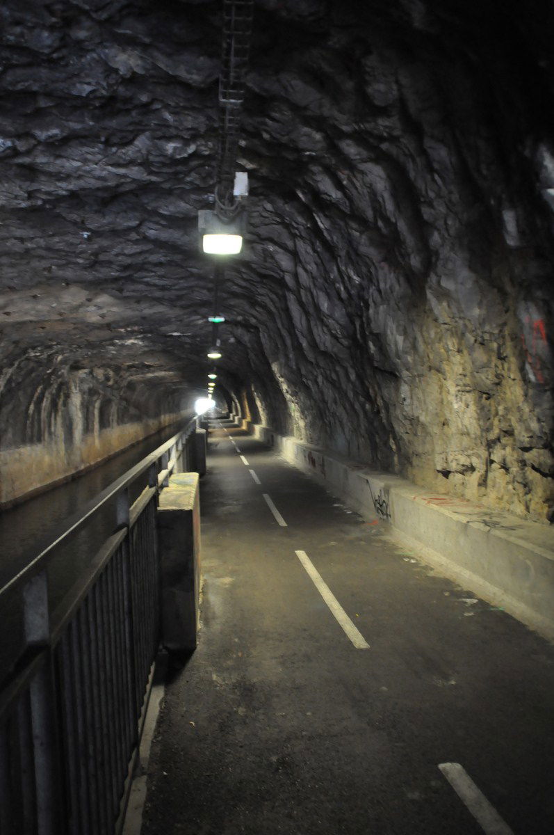 Tunnel, por Antoine D'Audigier