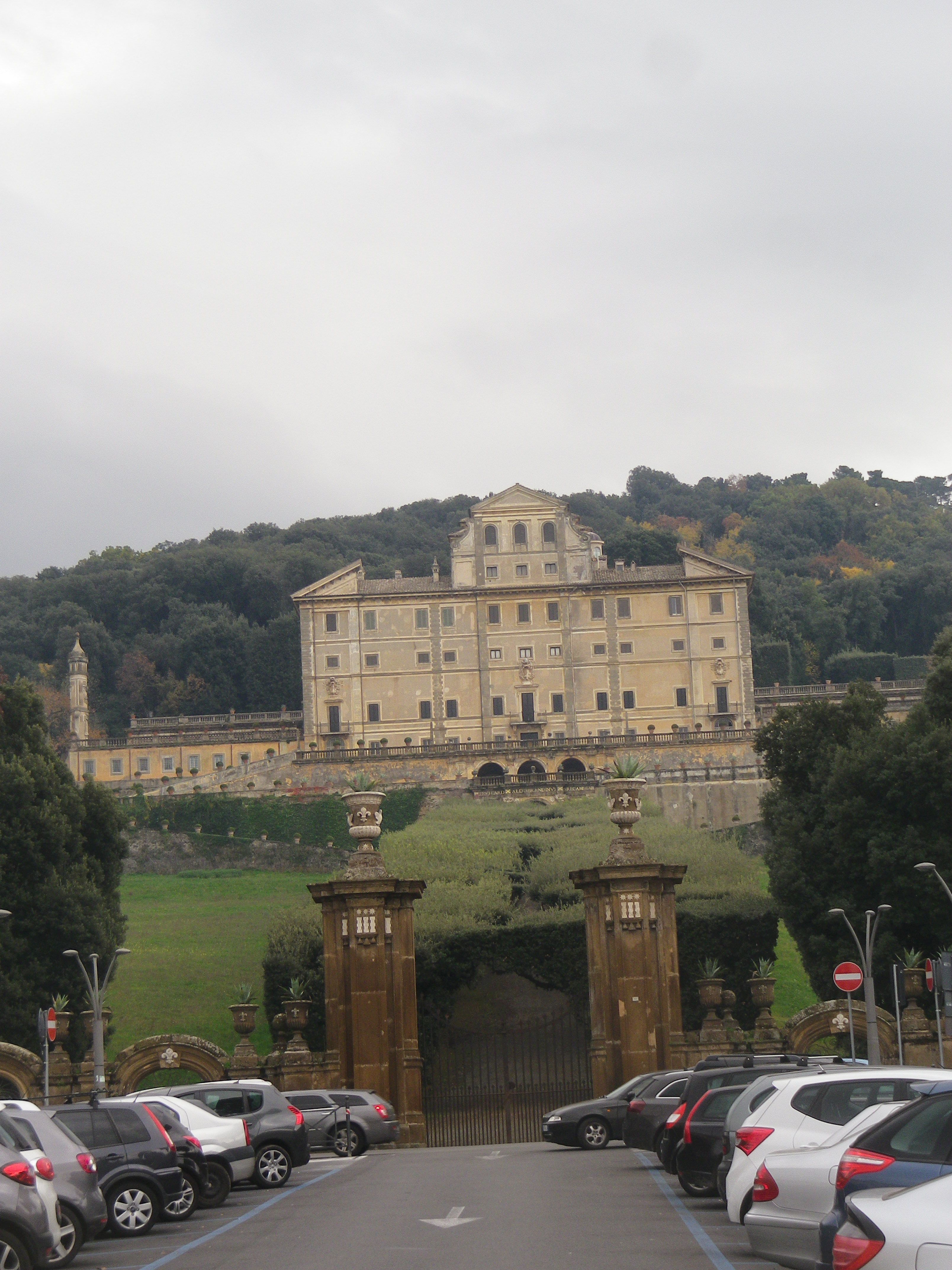 Villa Aldobrandini, por cinzia d'agostino