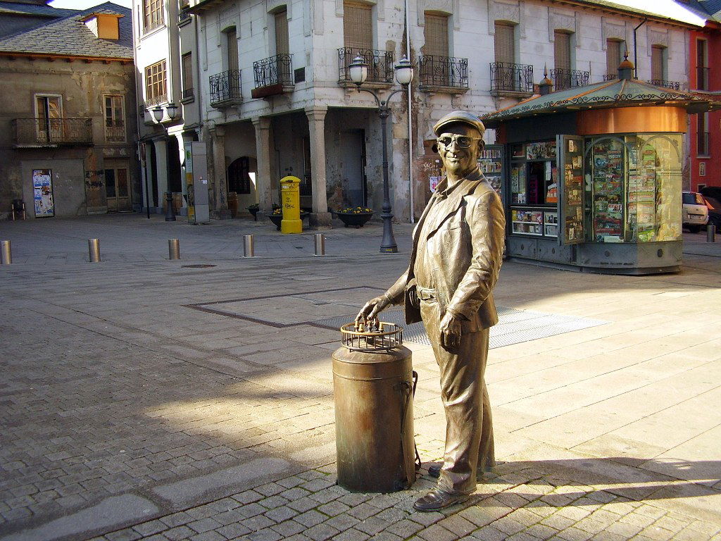 Ayuntamiento de Ponferrada, por Lala