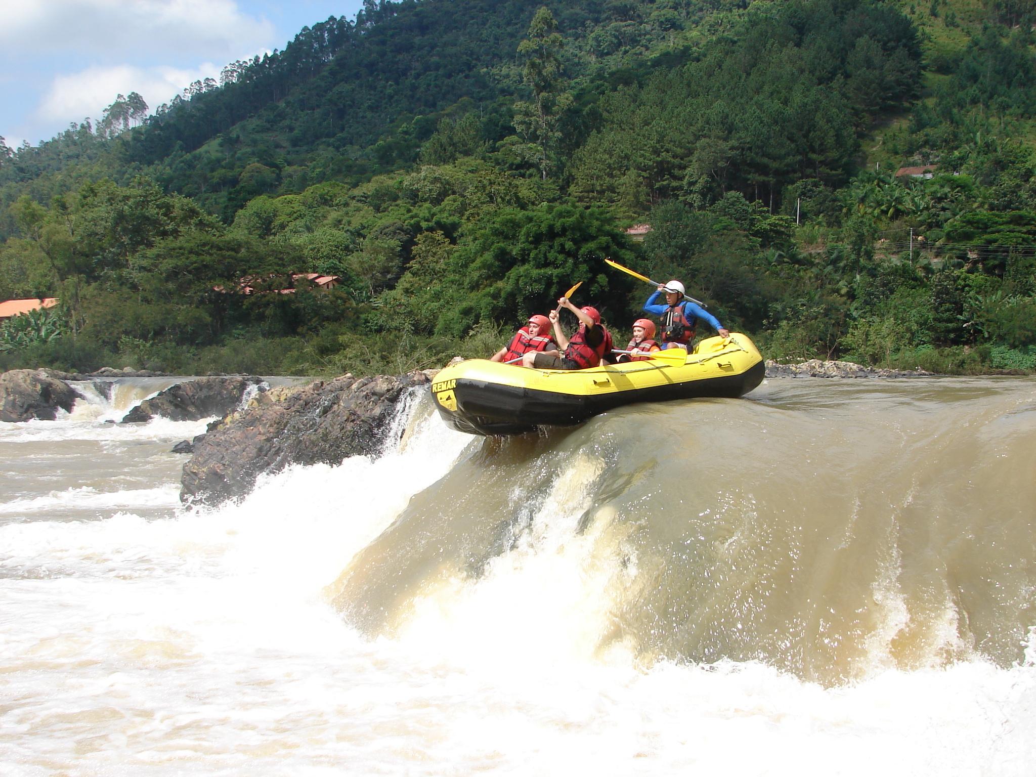 Rafting Rio Itajaí-Açu, por Aquele Lugar