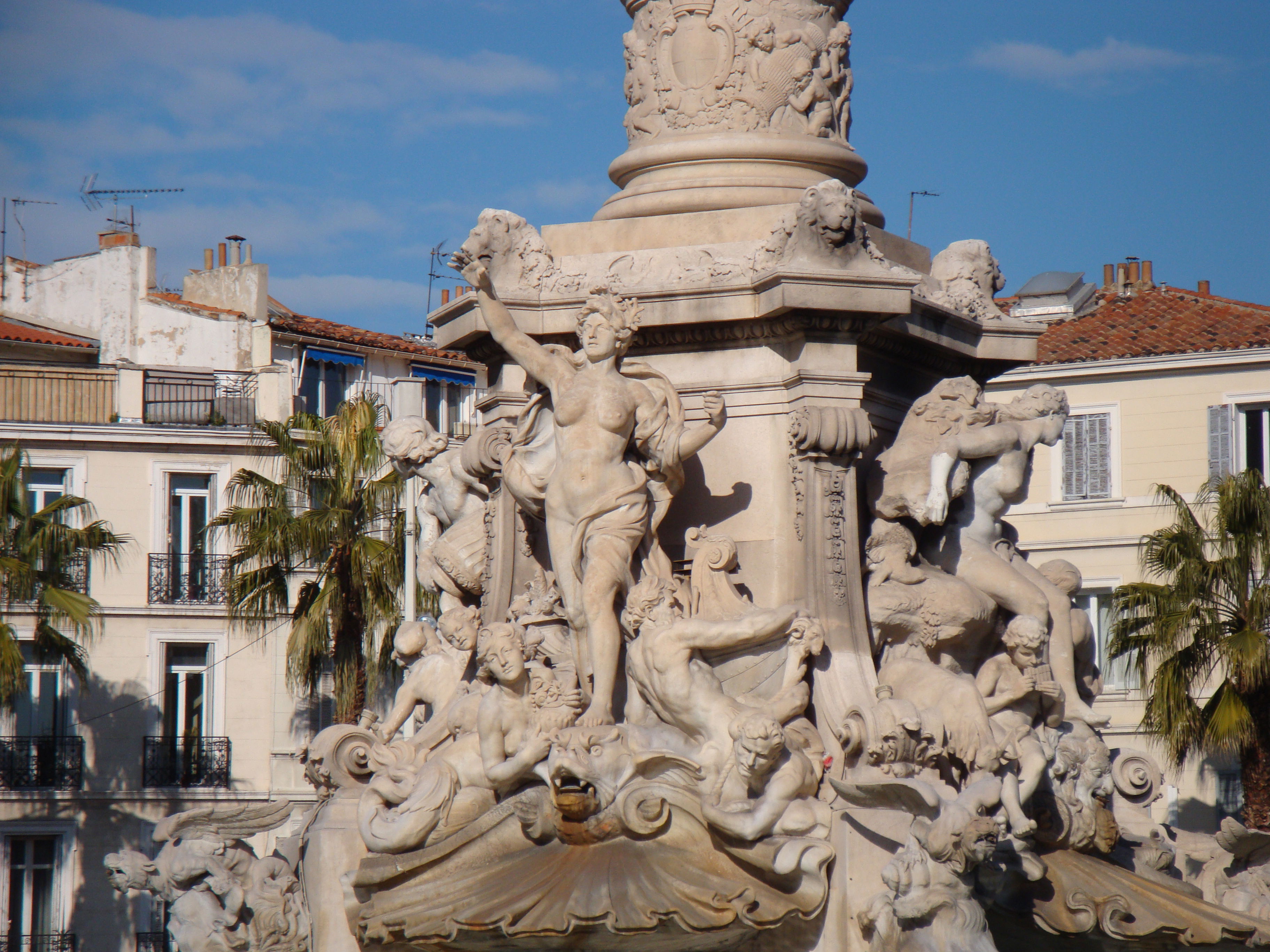 Estatuas en Provenza-Alpes-Costa Azul: un viaje por el arte y la historia