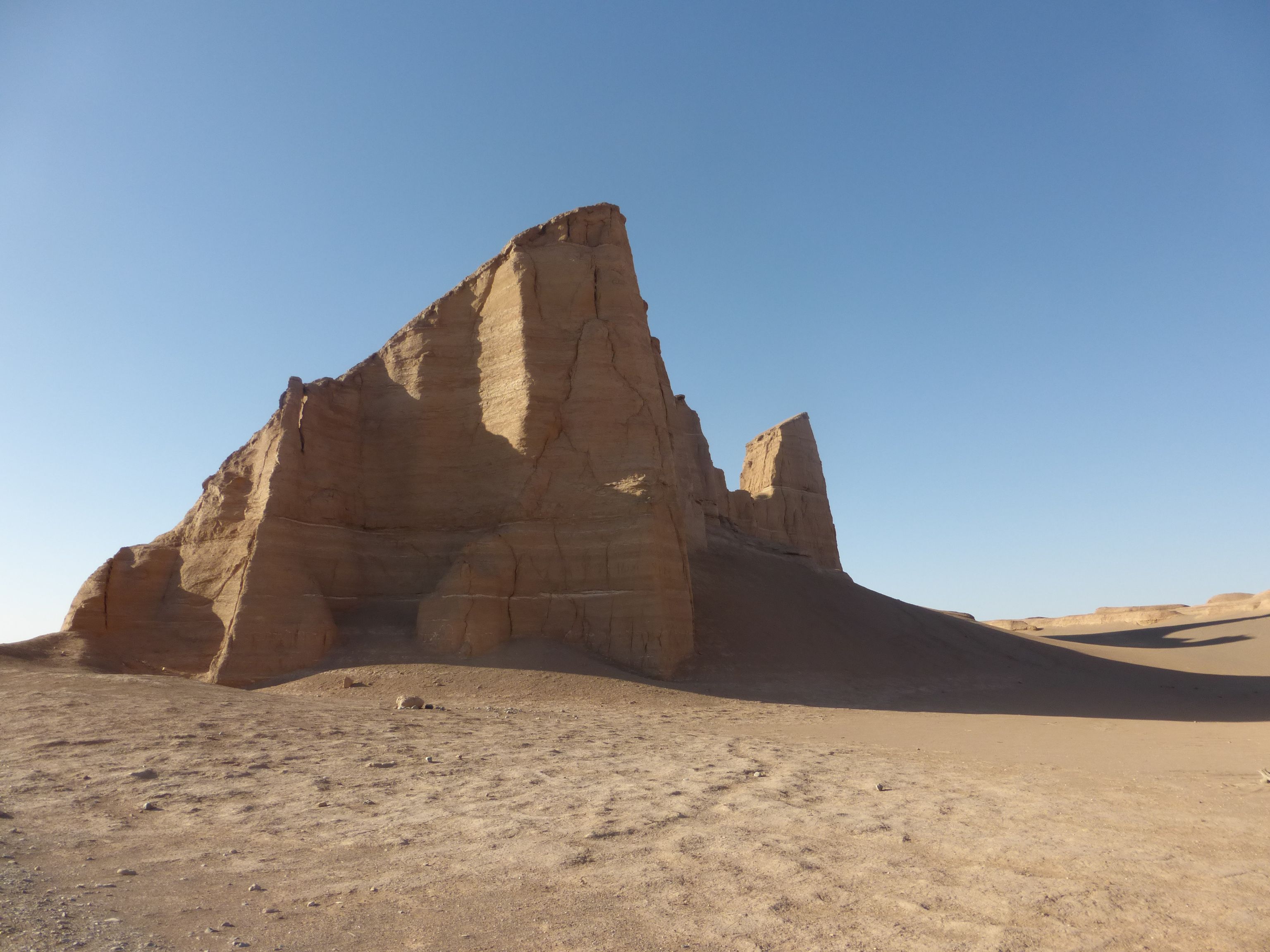 Los Kaluts del desierto Dasht-e-Lut, por Viajando | Imágenes y sensaciones