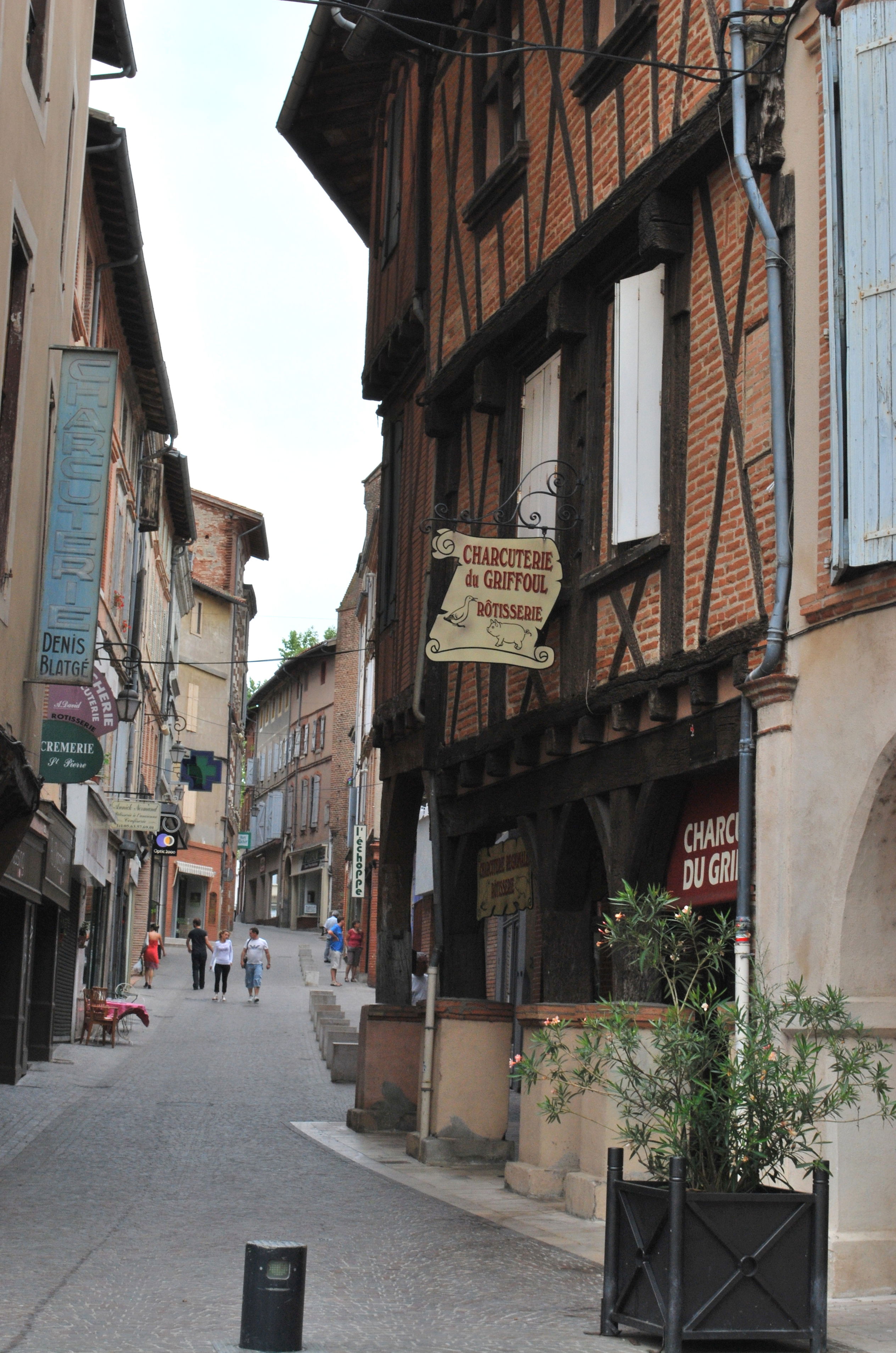 Gaillac, por Mlle M