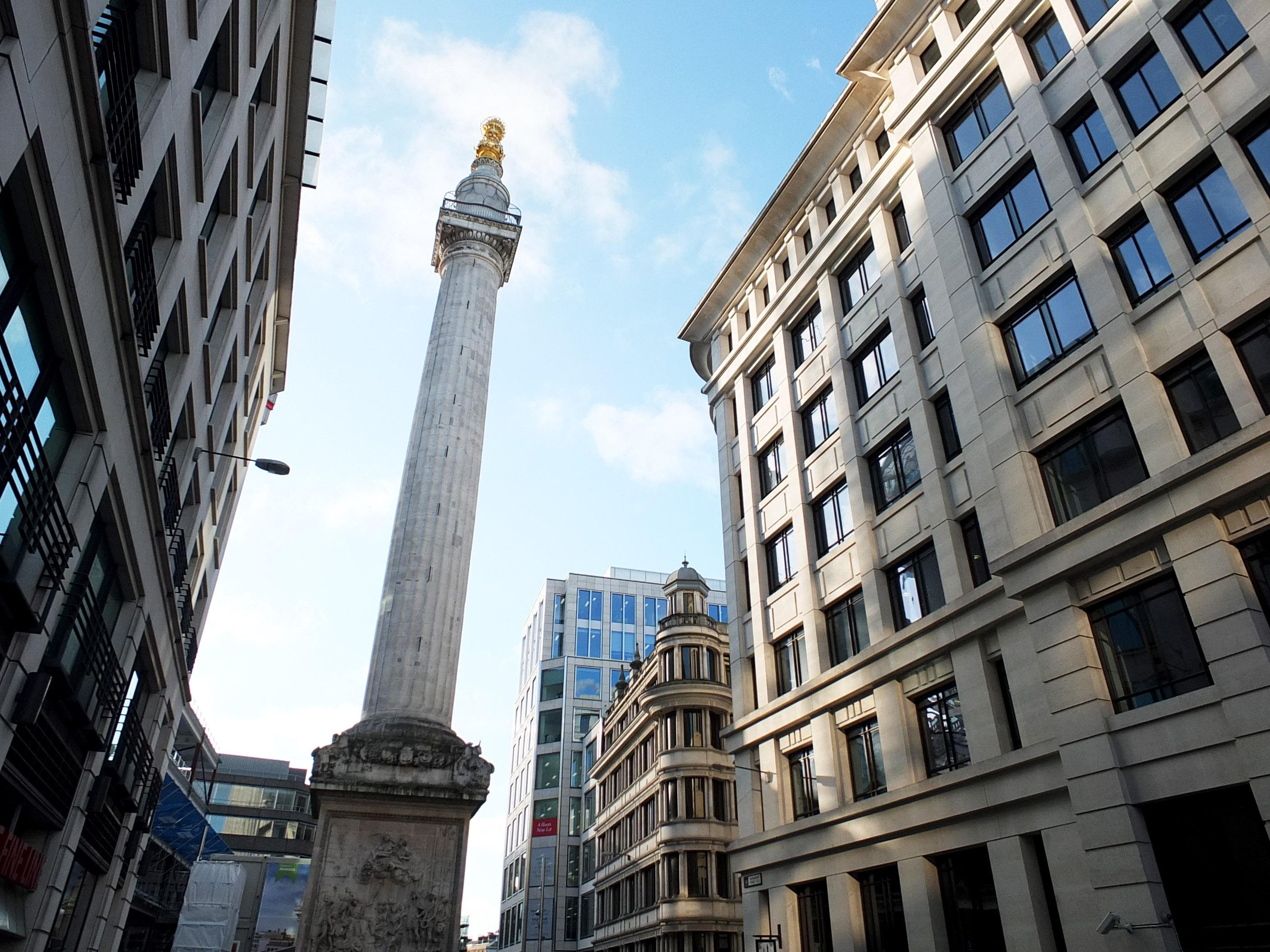 Ticket tower. The Monument в Лондоне. The Monument to the great Fire of London. Монумент лондонскому пожару 1666. Рыбаков Тауэр башня.