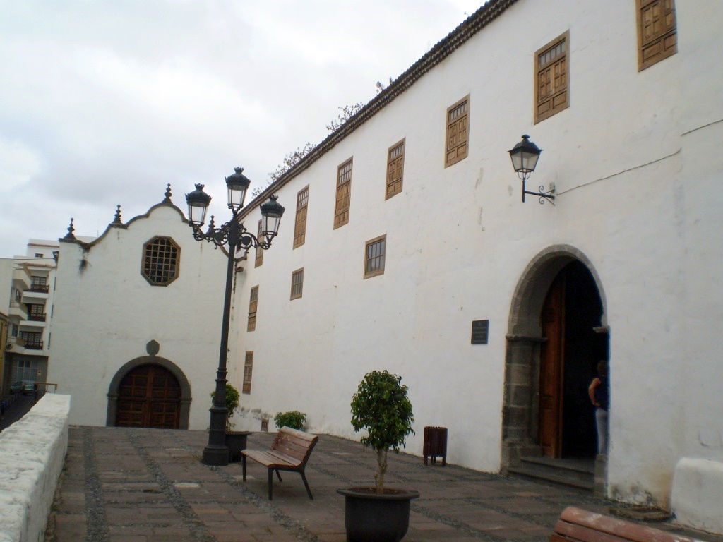 Ex-Convento e Iglesia de San Francisco - Biblioteca Municipal, por Lala