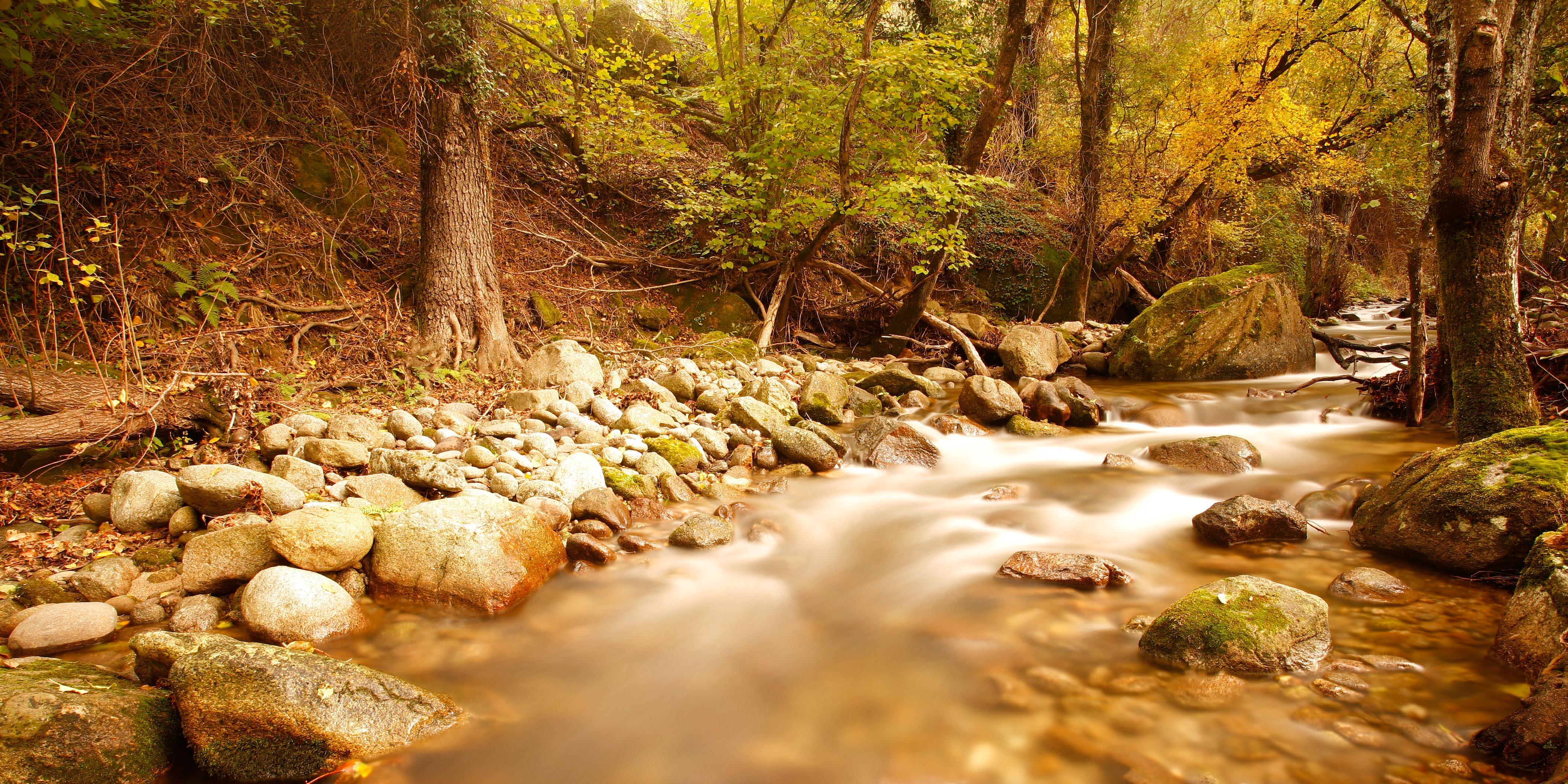 Descubre los valles en Cáceres, paisajes de encanto y naturaleza viva