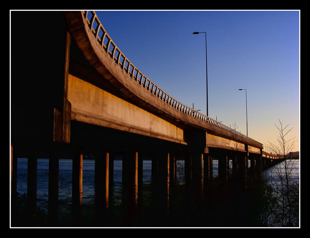 Puente Llacolen, por patricio bustos gomez
