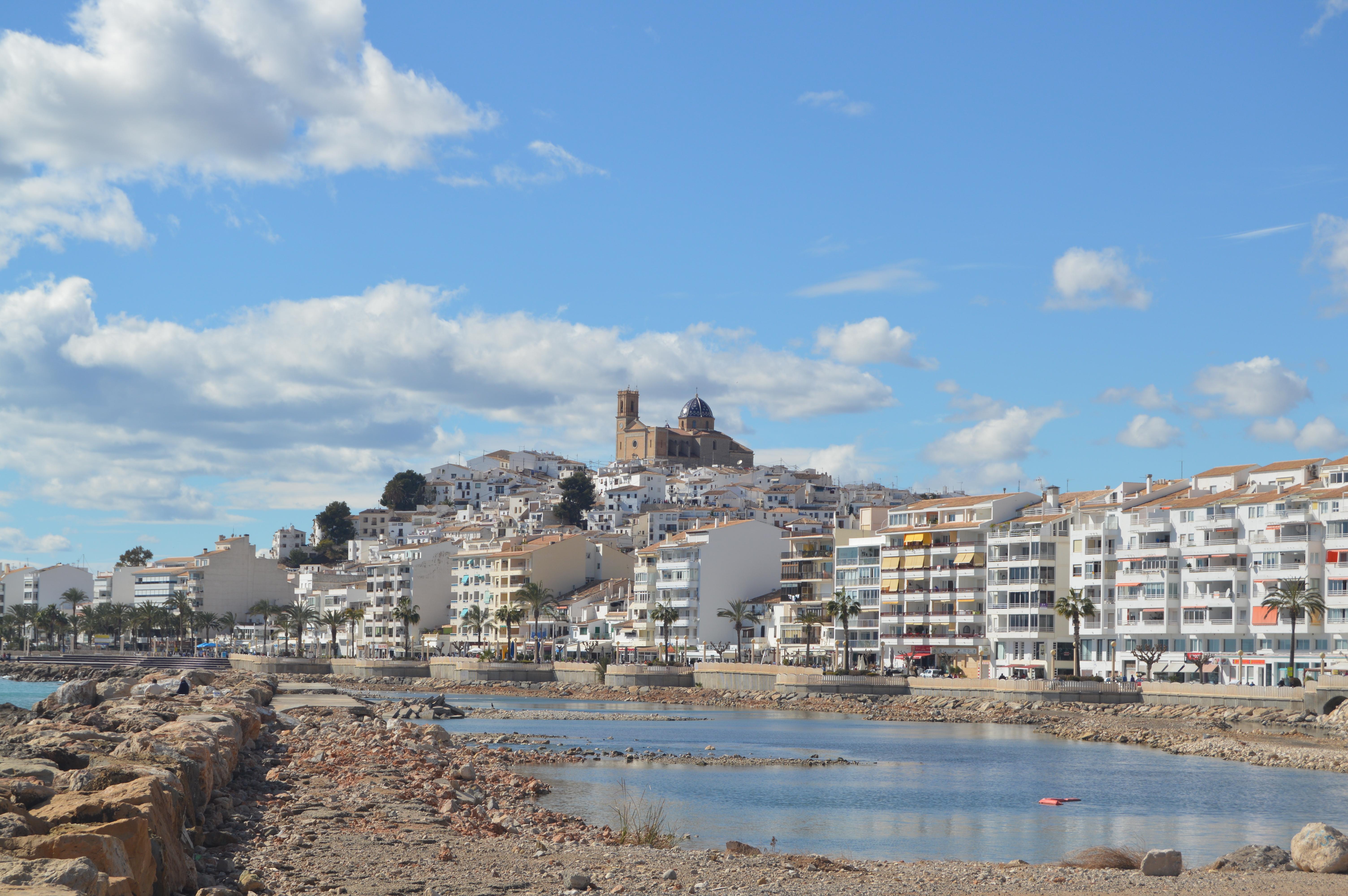 Pueblos de vacaciones en Alicante que te robarán el aliento