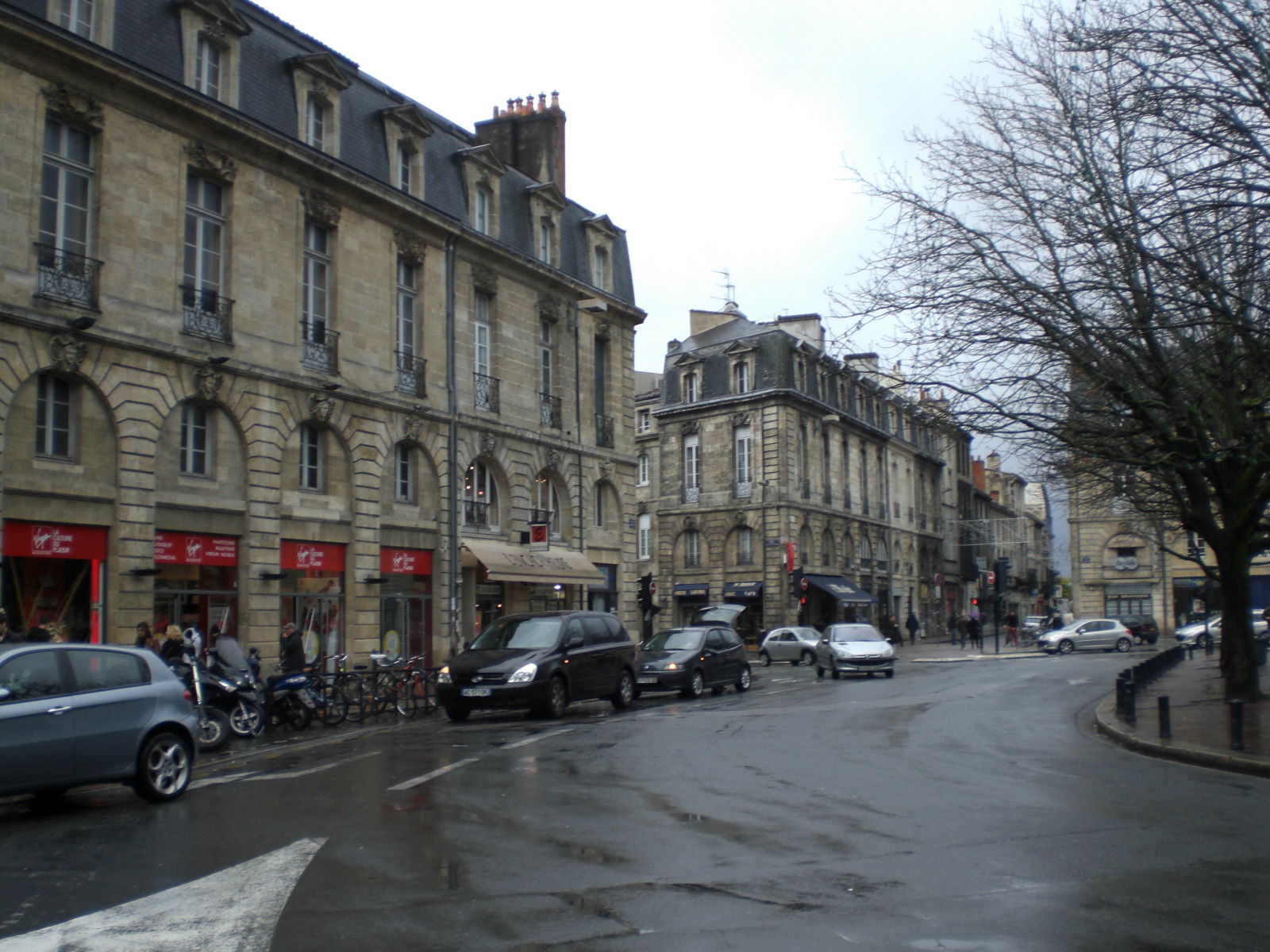 Plaza Gambetta, por paulinette
