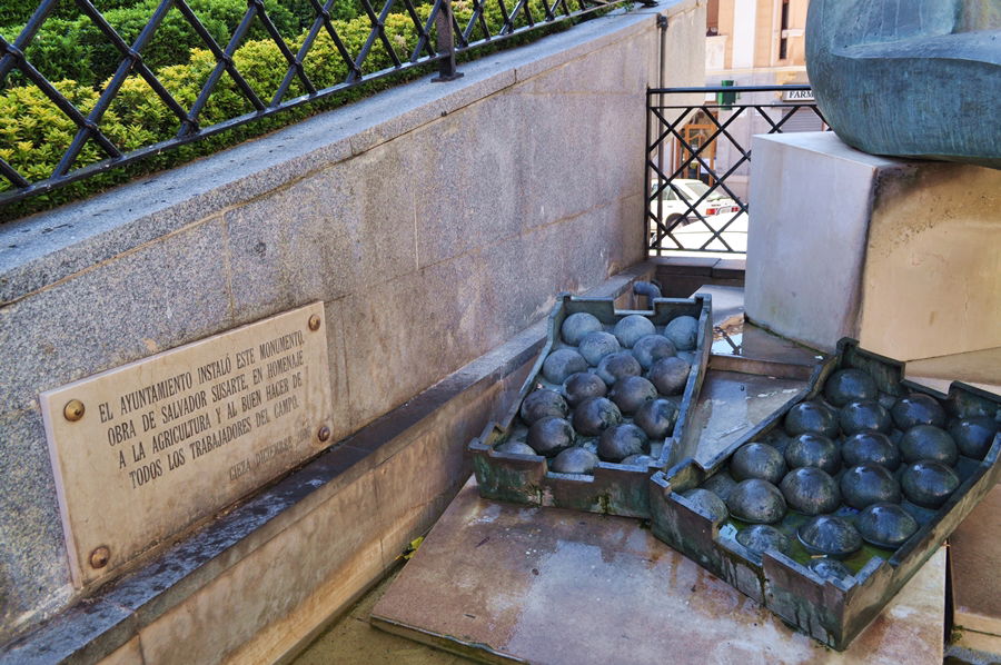 Monumento a la Agricultura, por miguel a. cartagena