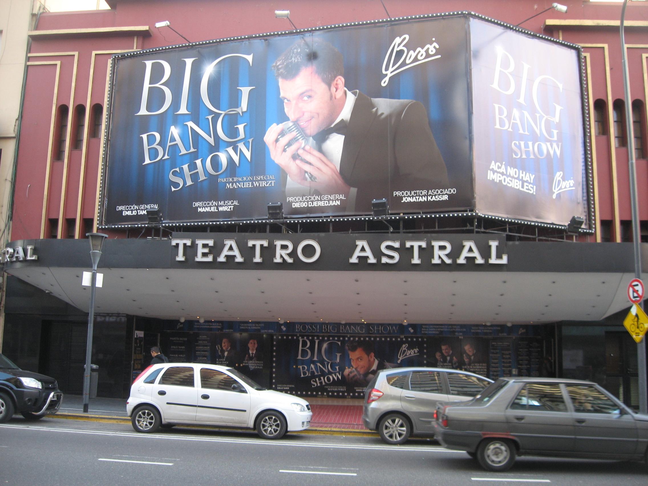 Teatro Astral, por Fede Bevilacqua