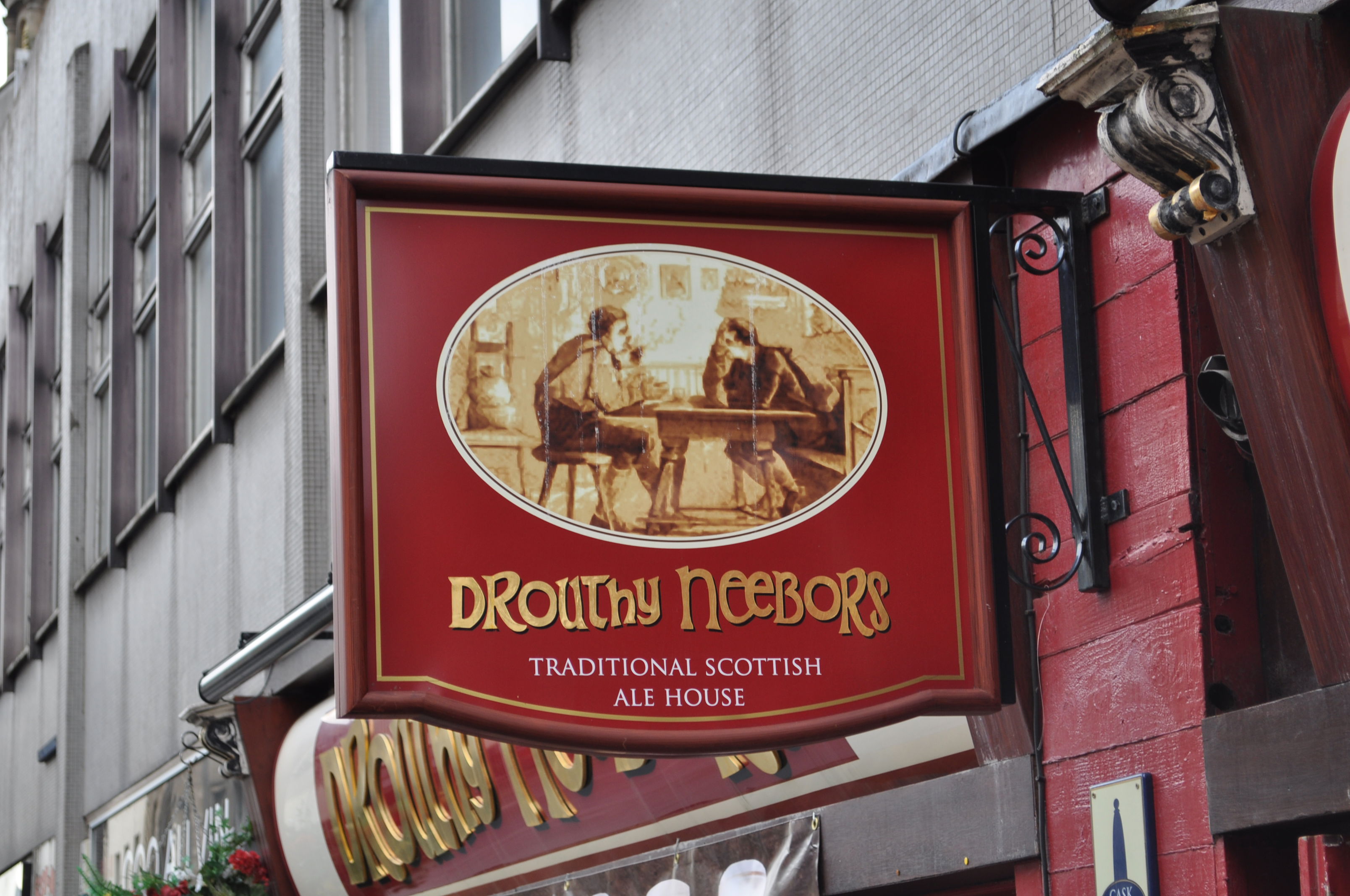 Vida nocturna en Escocia: descubre pubs y bares con encanto