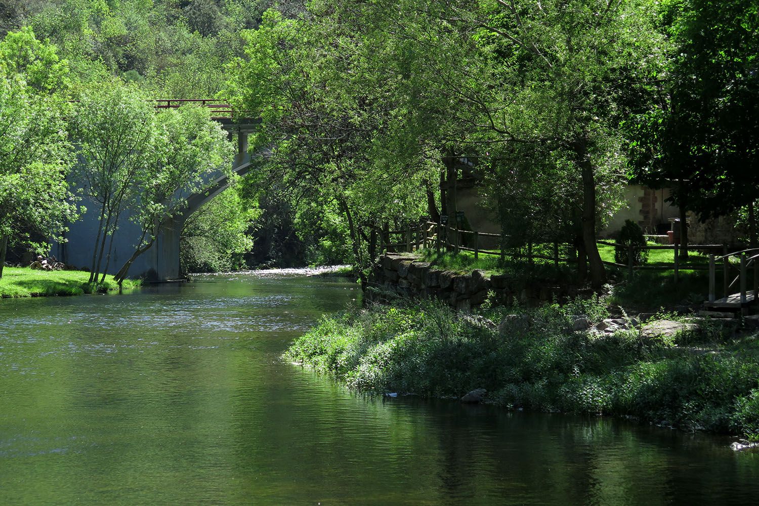 Área recreativa río Najerilla, por Rebeca Serna - Viajeros 3.0