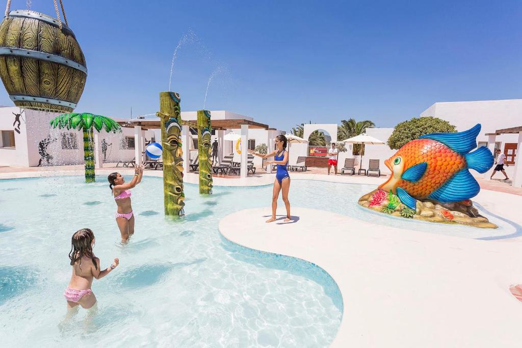 Hoteles con habitaciones familiares en Ibiza