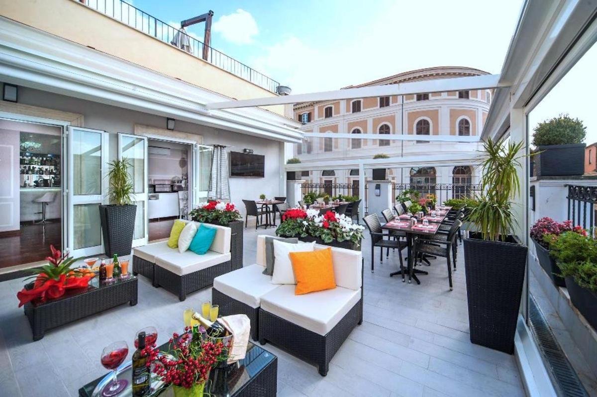 Relais Trevi 95 Boutique Hotel
