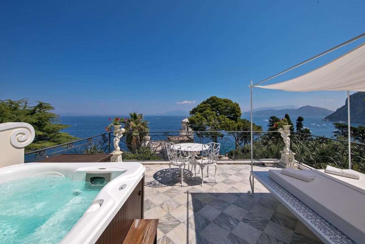 Luxury Villa Excelsior Parco
