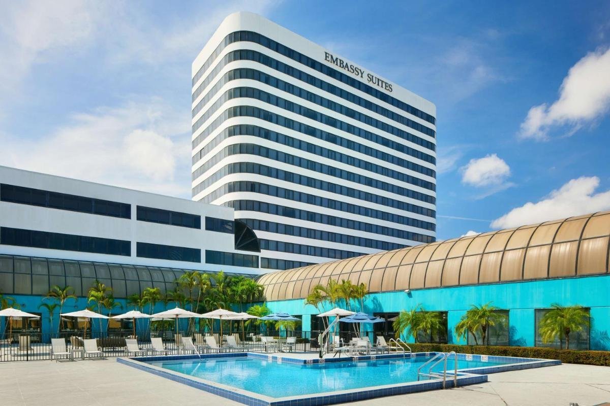 <p>Embassy Suites by Hilton West Palm Beach Central</p>
