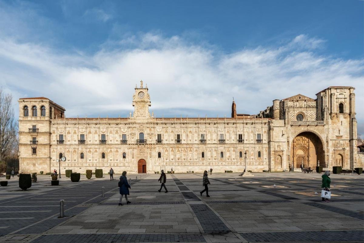 Parador de Turismo de León
