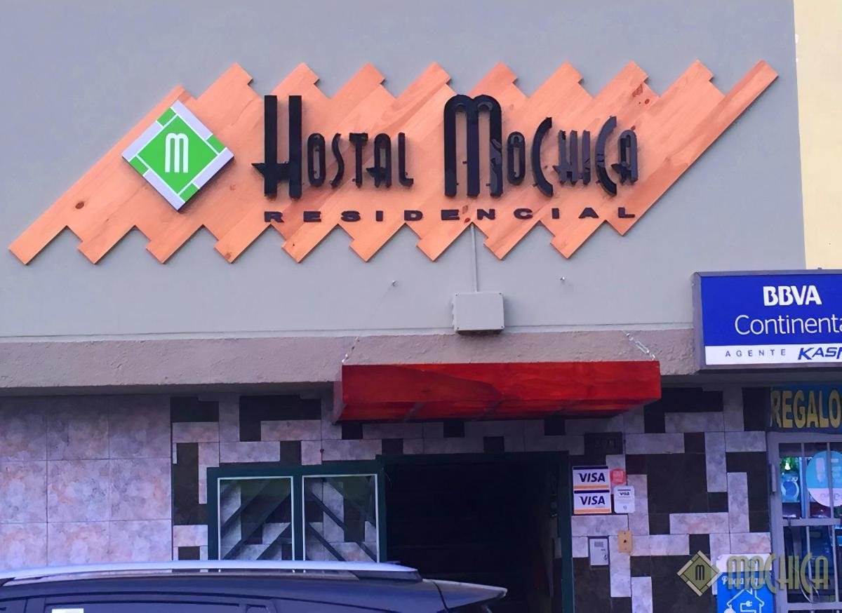 <p>Hostal Residencial Mochica</p>
