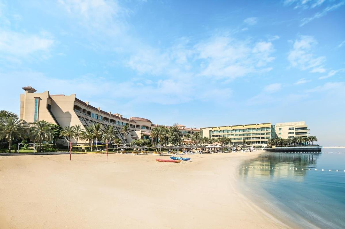 <p>Al Raha Beach Hotel</p>
