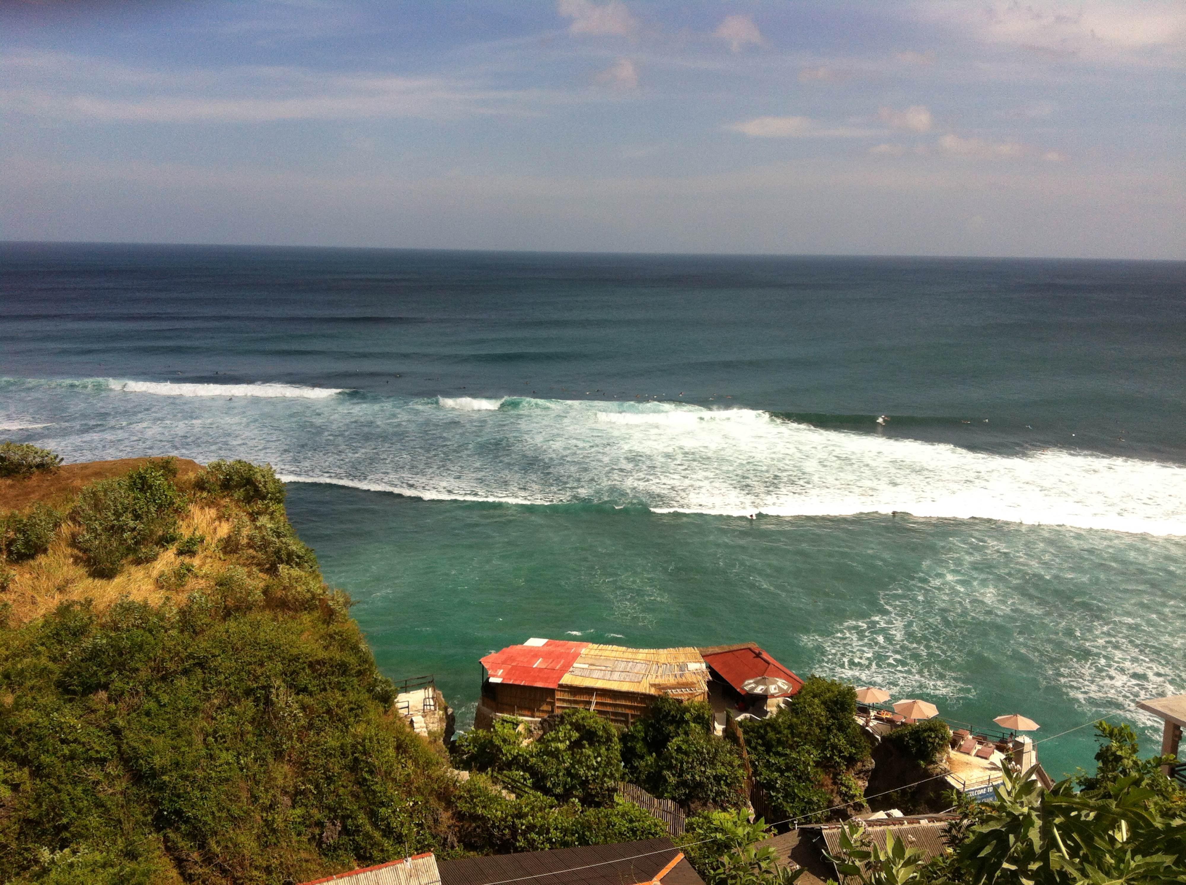 Uluwatu, por Semi Henríquez Ponce