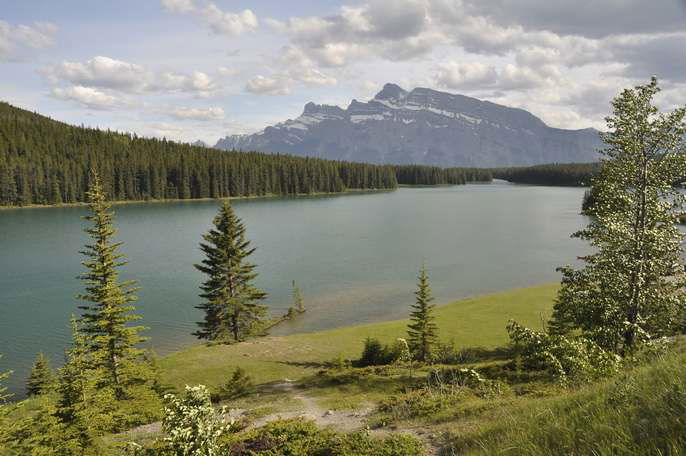 Lago Minnewanka, por albertoloyo