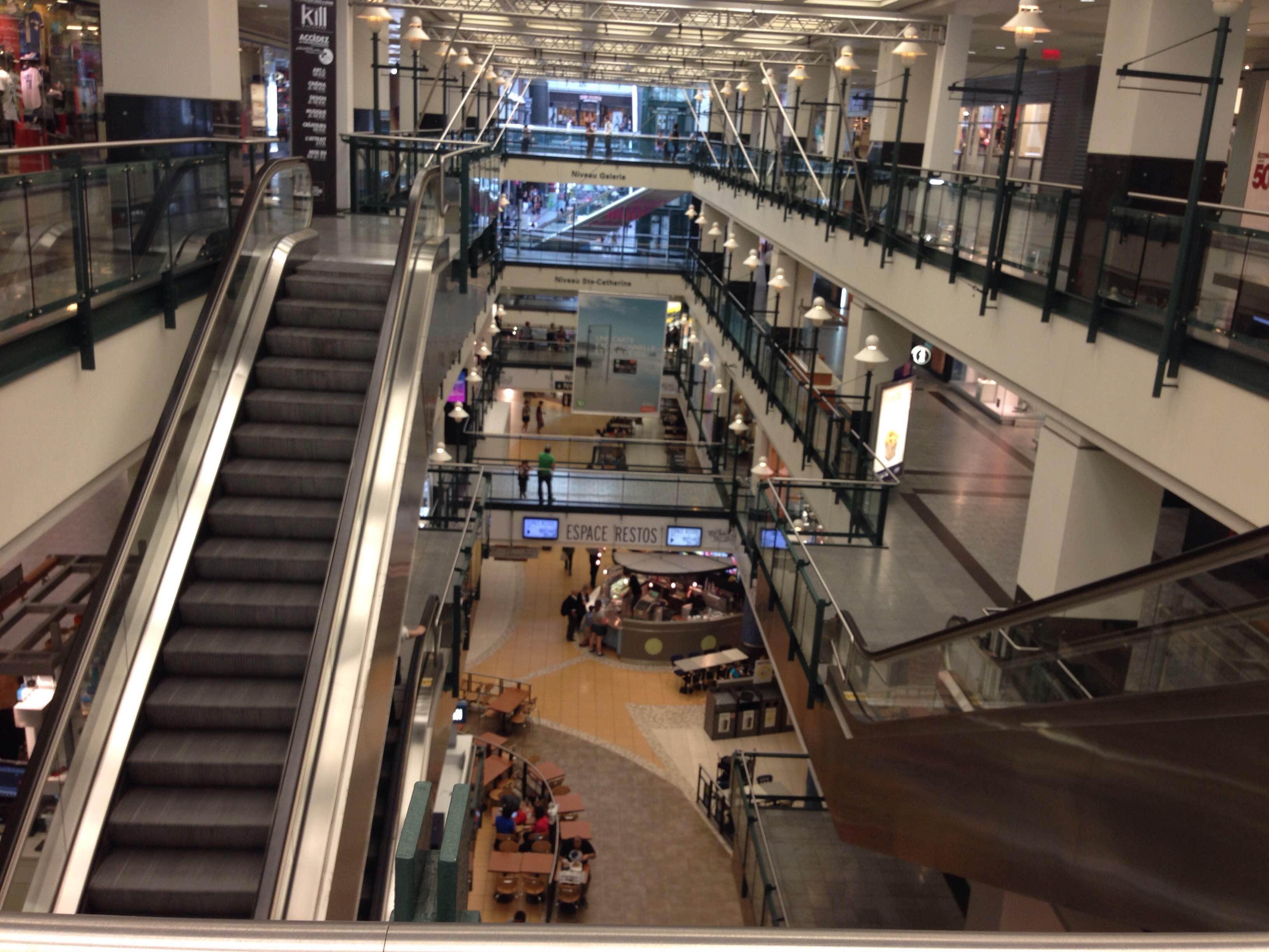 Centros comerciales en Montreal: un recorrido por el shopping subterráneo y más