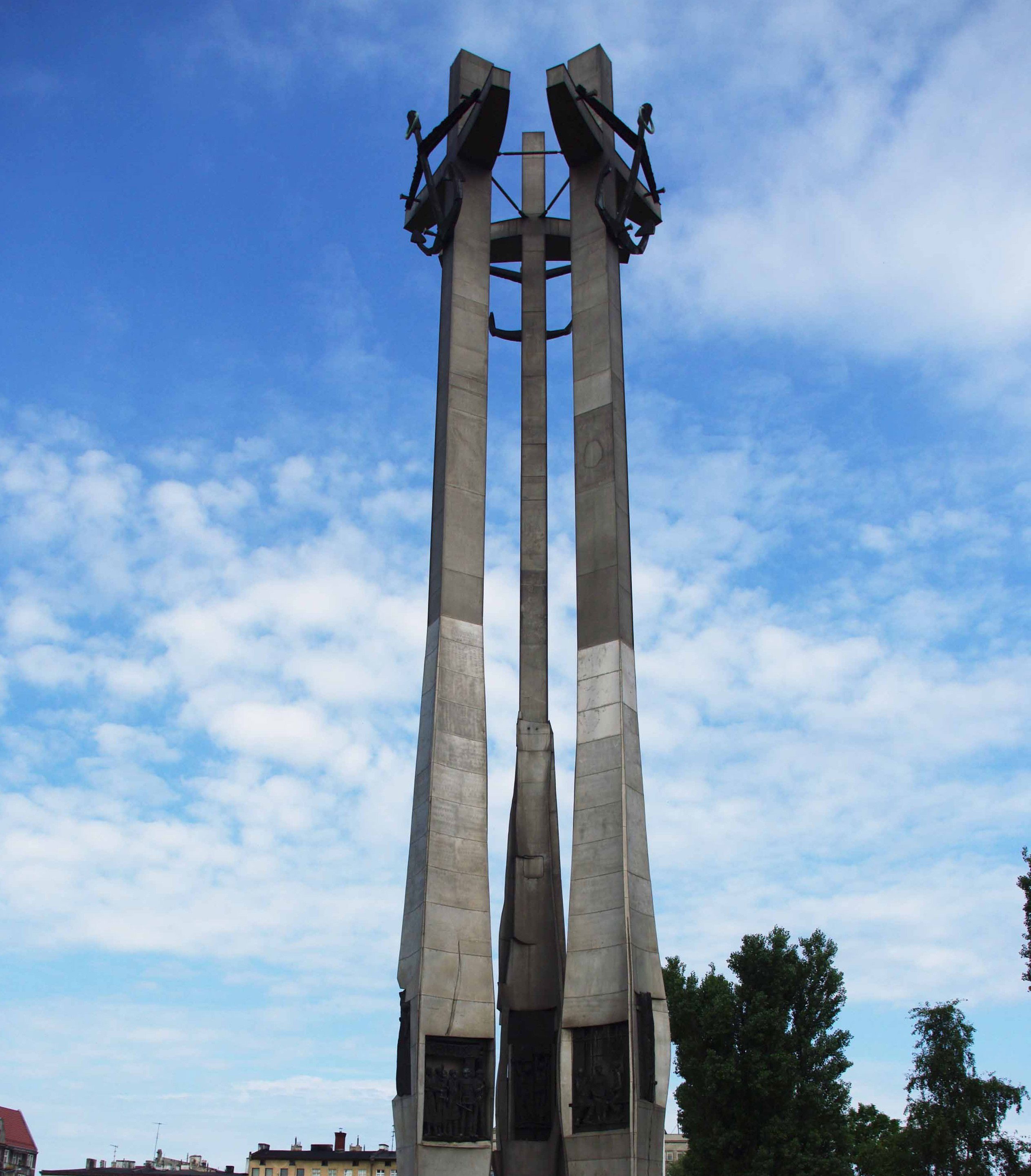 Monumento a los trabajadores de los Astilleros, por Las sandalias de Ulises