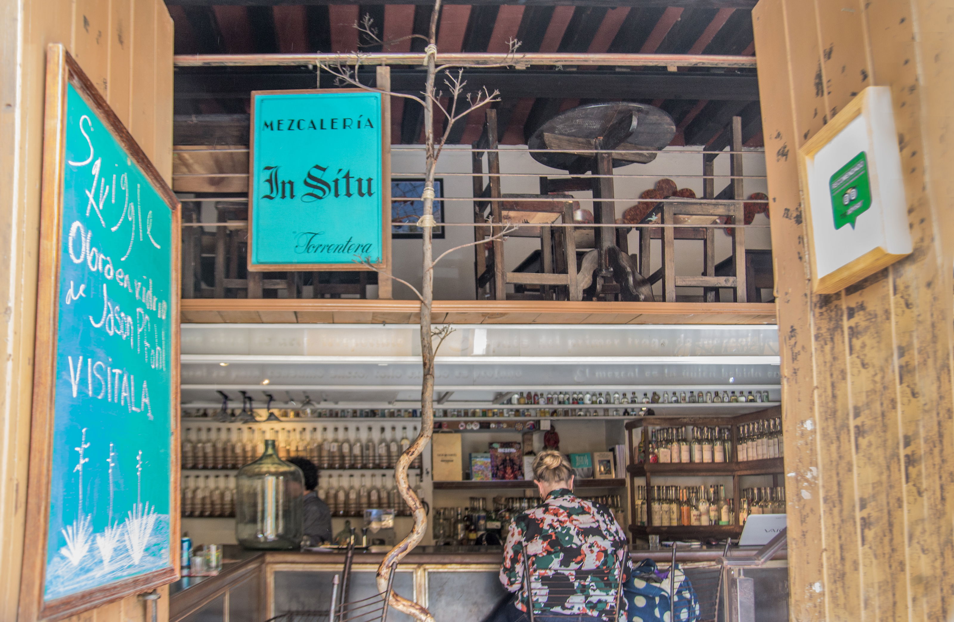 In Situ Mezcalería, por Lora Grigorova