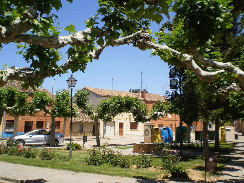 Plaza de Fernán Armentález (Barrio Parché), por Gorgonita