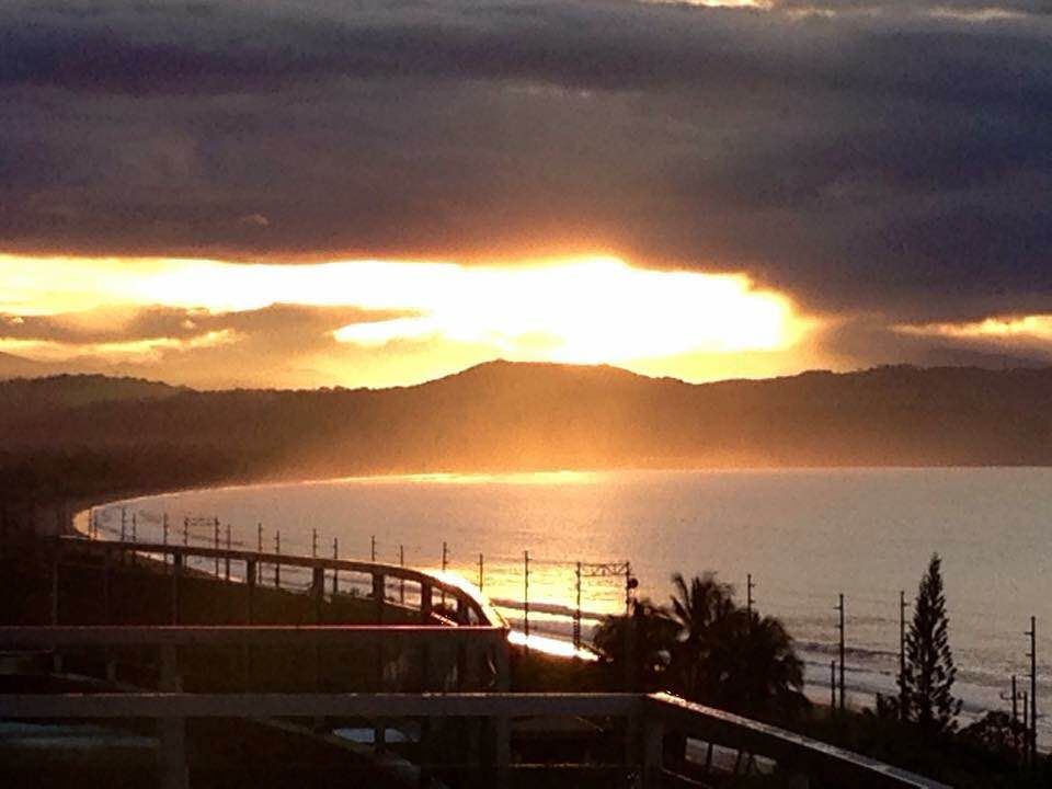 Playa puntarenas, por Mariela Rom