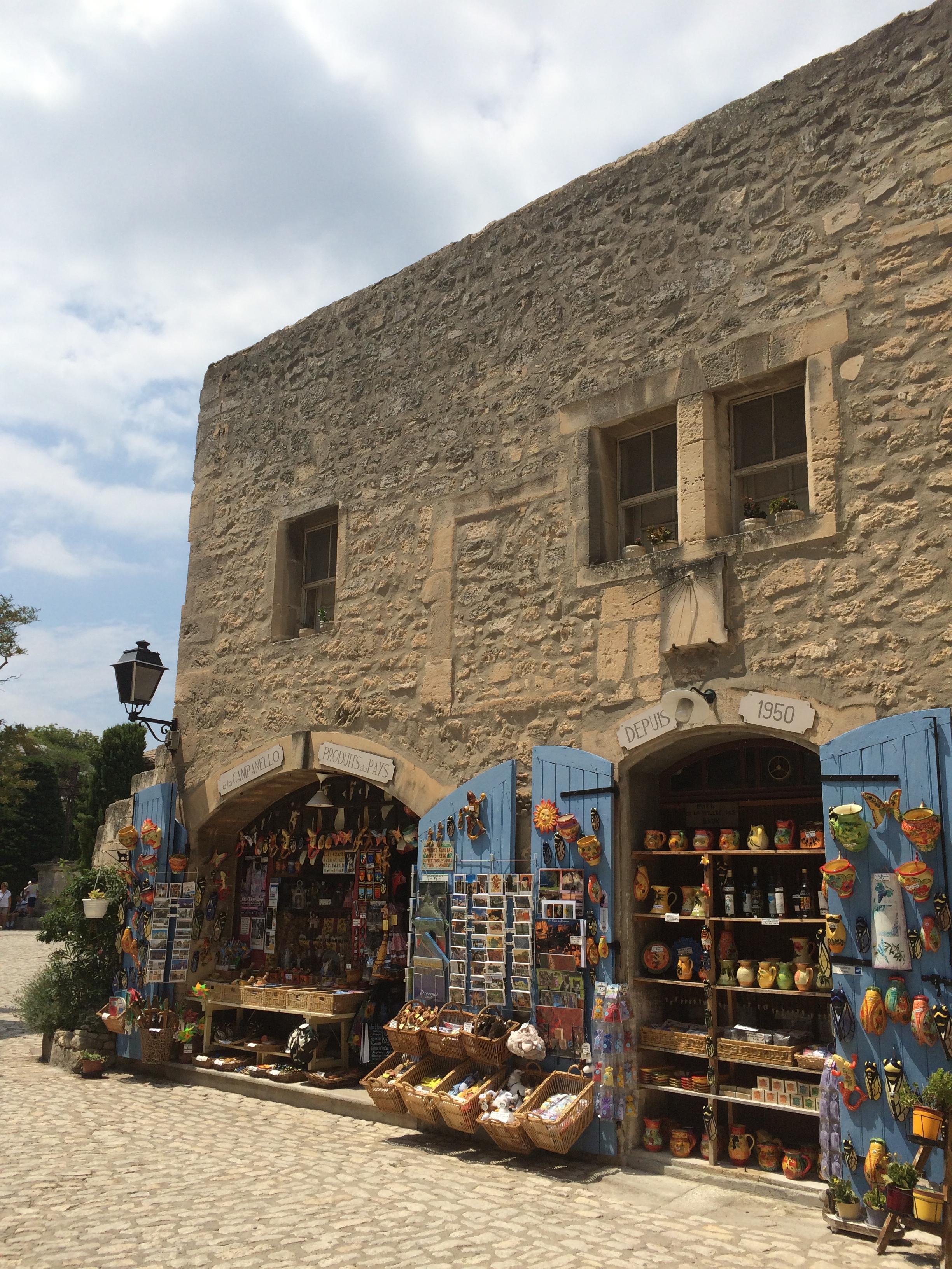 Vieux village des Baux de Provence, por Coline