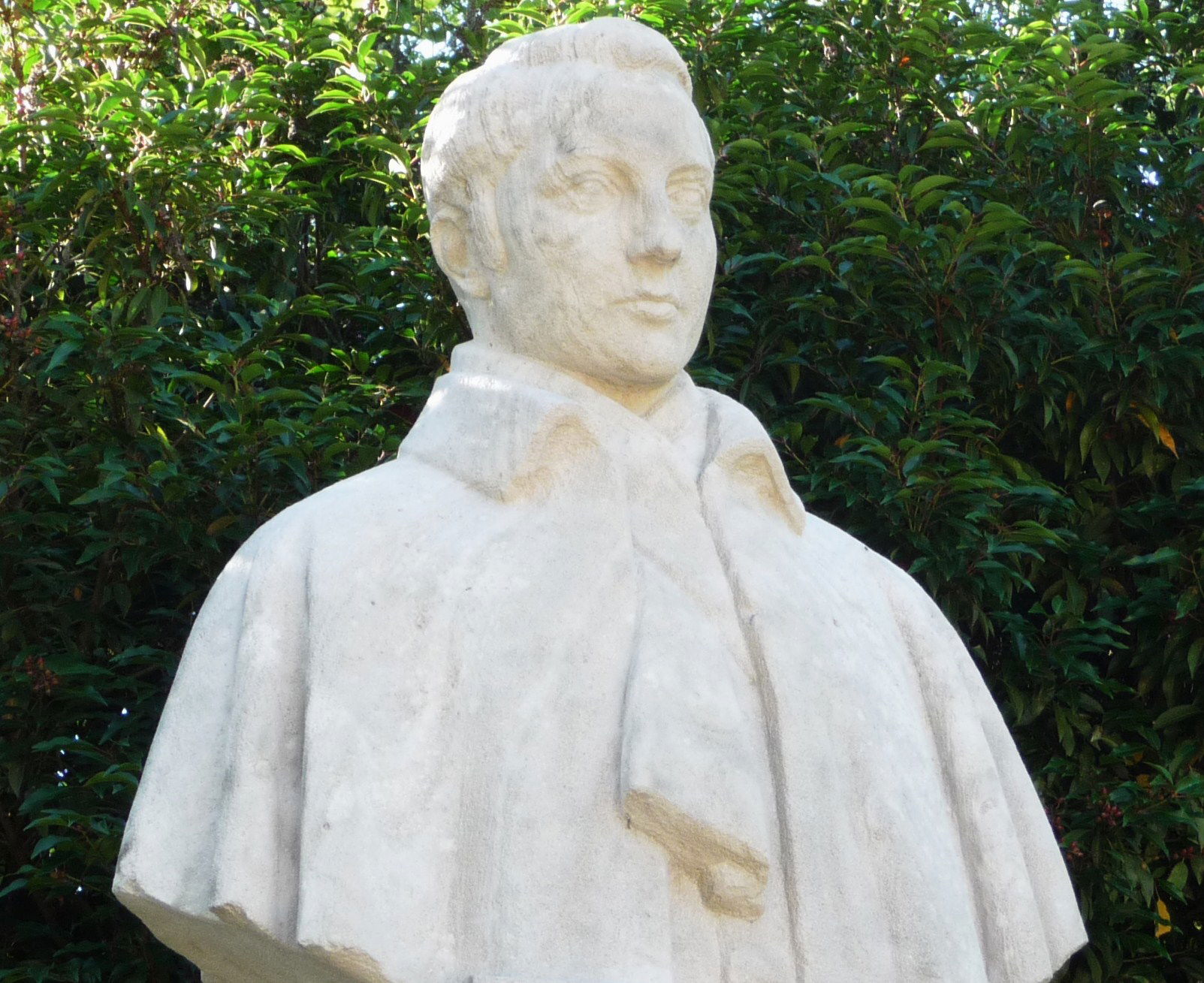 Monumento a Jules Laforgue, por Marine Castell