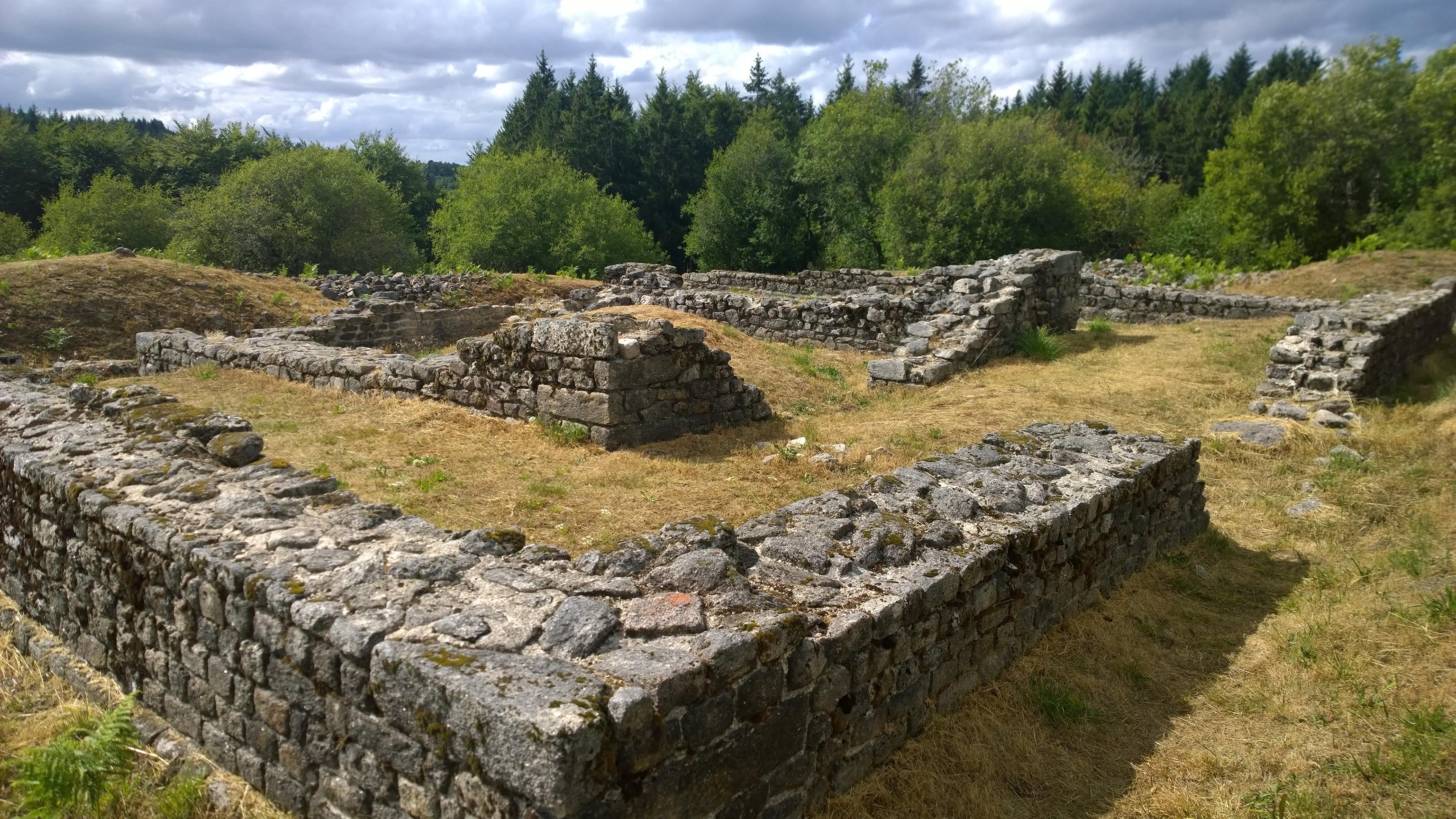 Monumentos históricos en Corrèze: un viaje por su patrimonio excepcional