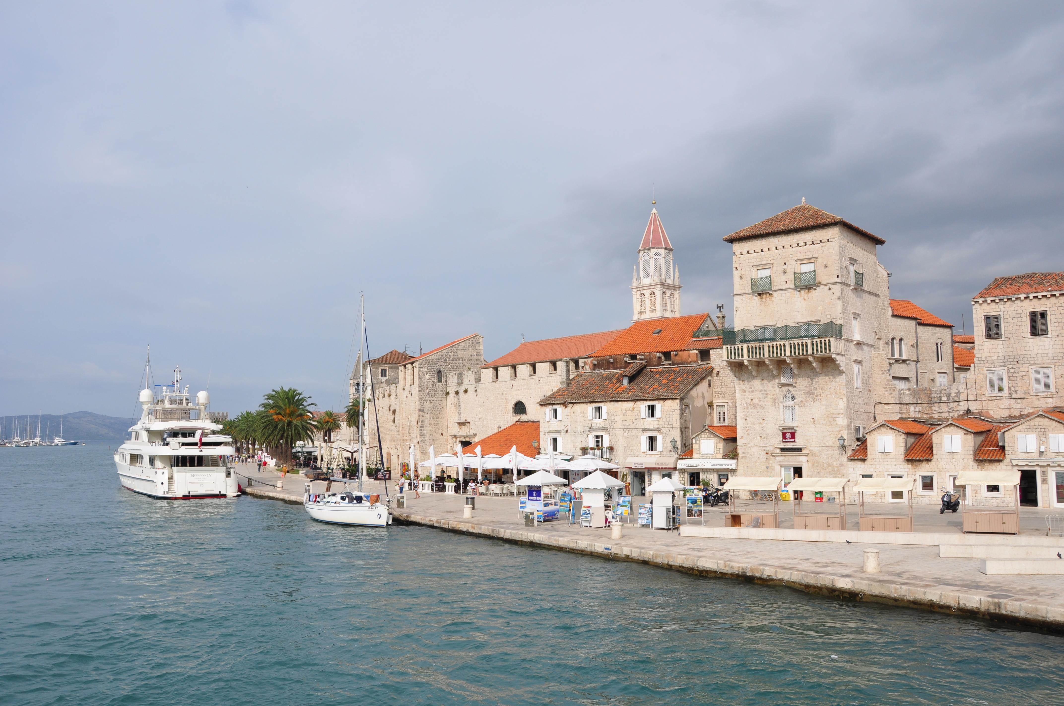 Rutas en Trogir para explorar la belleza del litoral croata