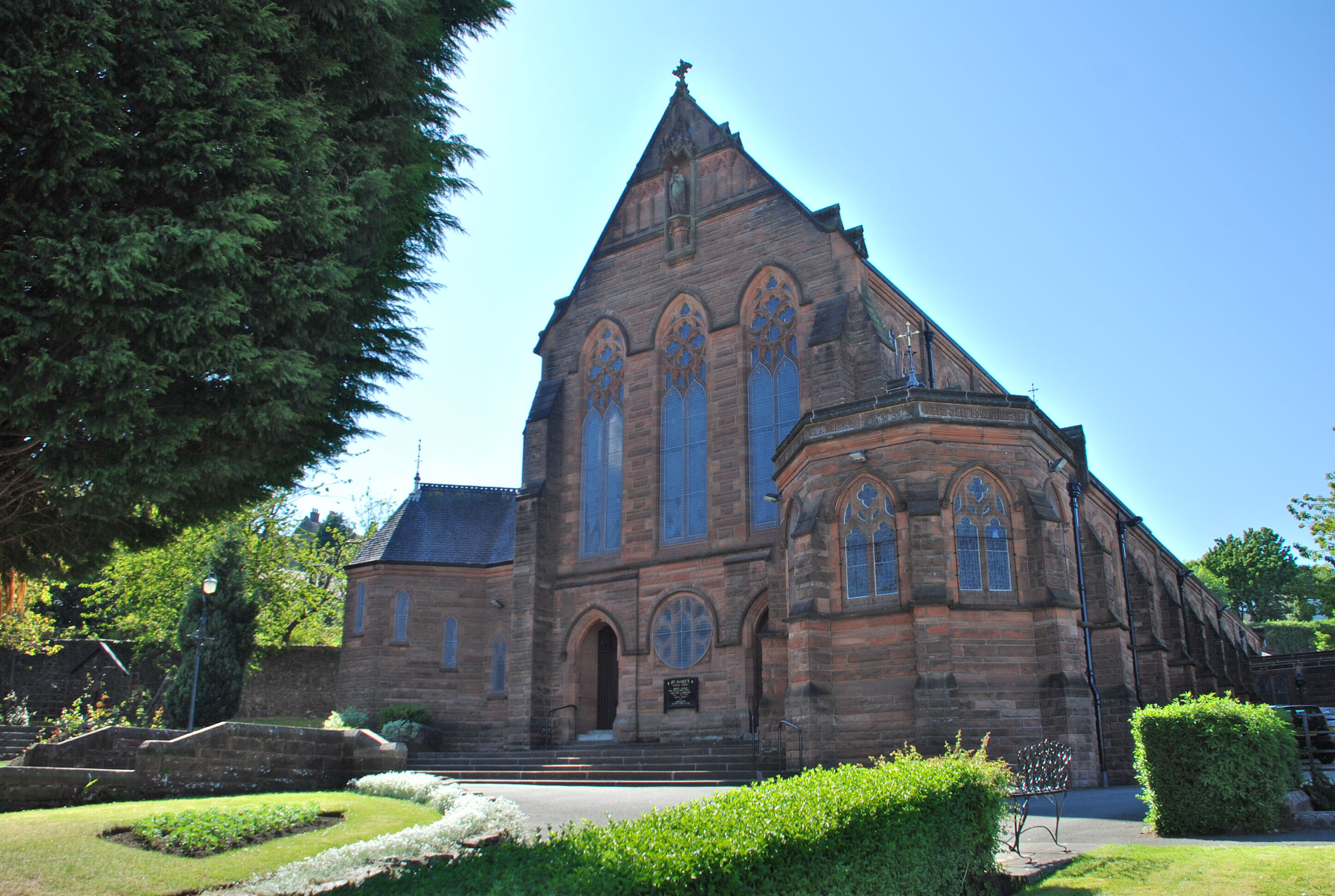 Iglesia católica de Santa María, por eXplorador Escocés