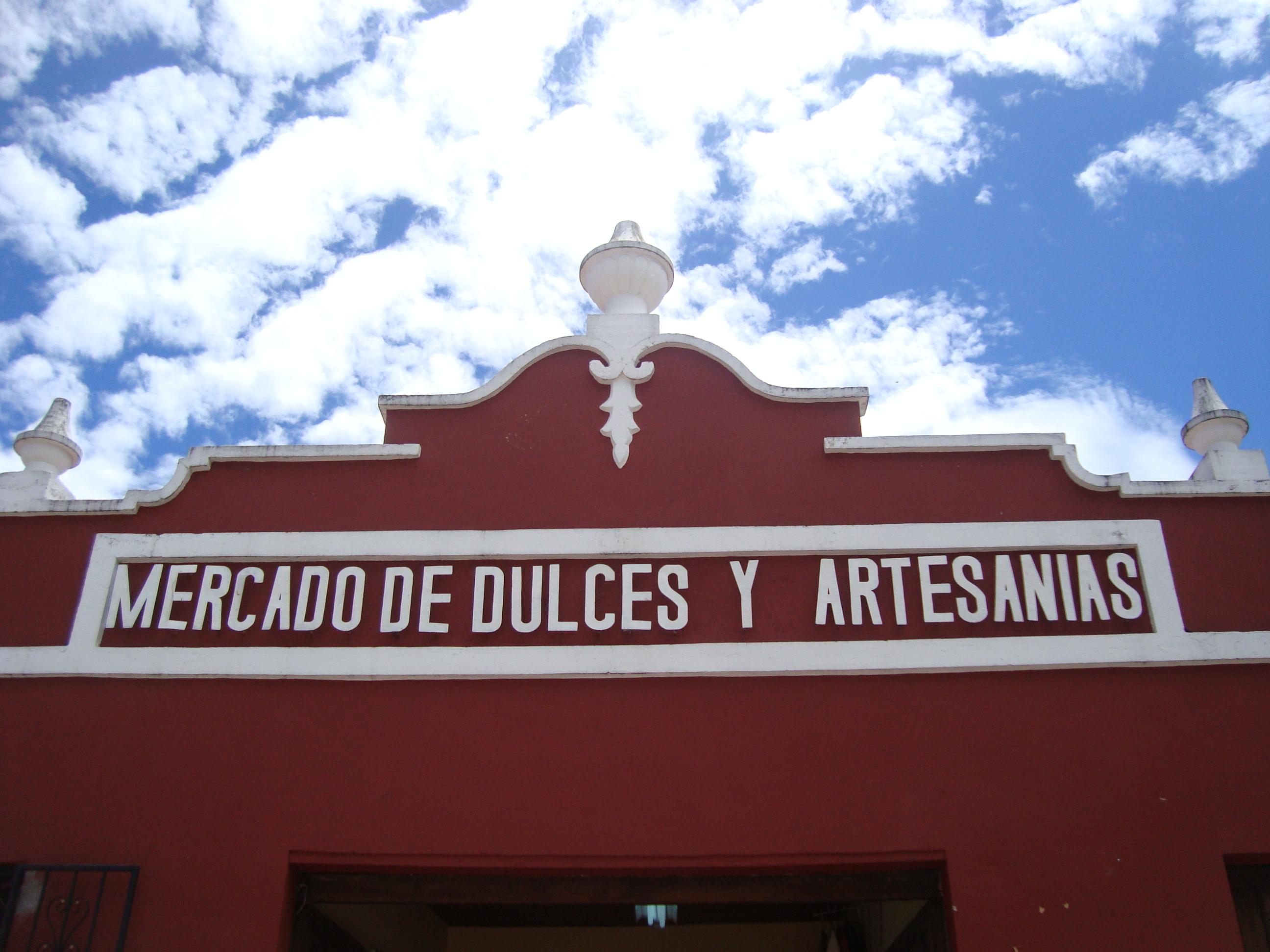 Mercado de dulces y artesanías, por Morya