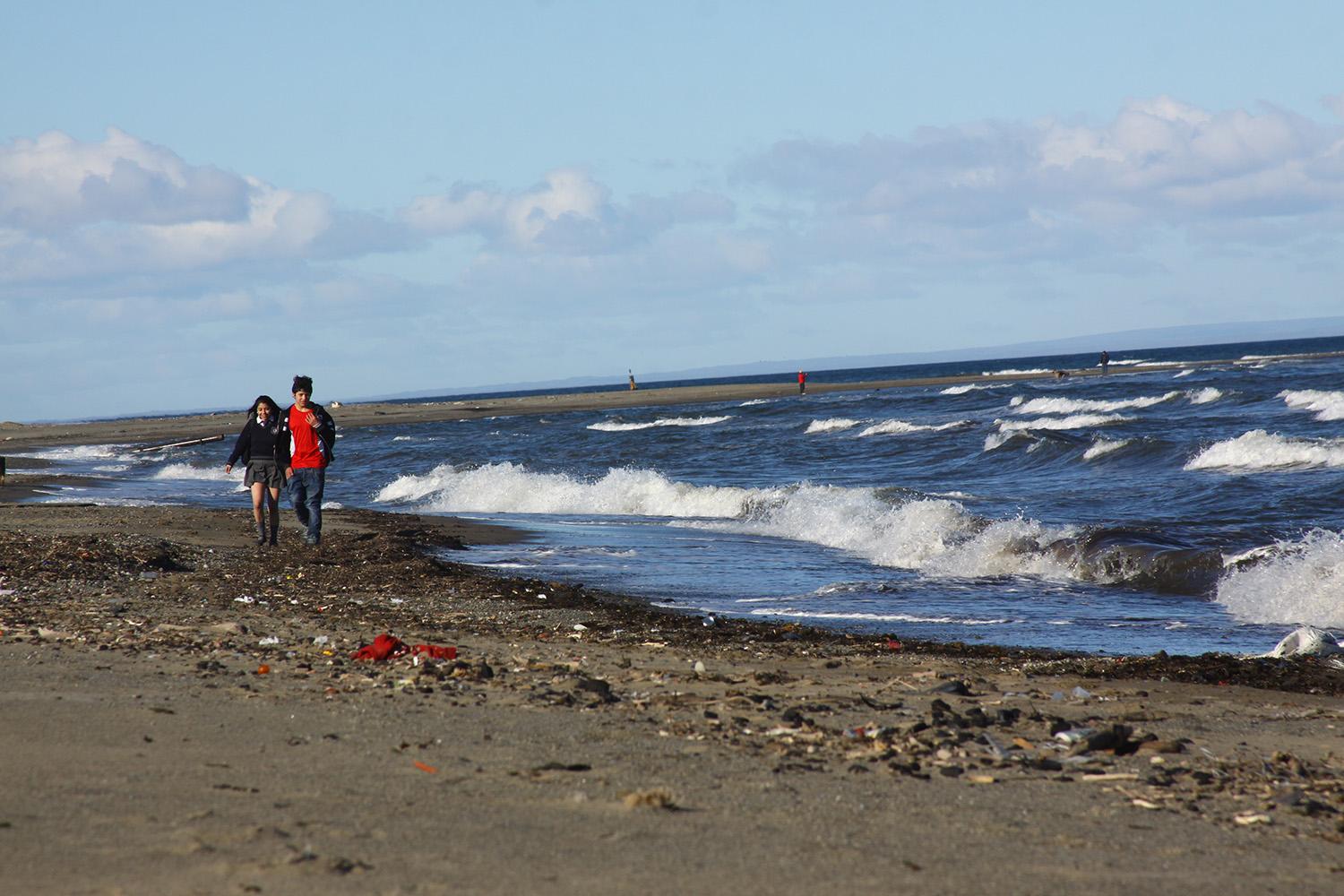 Playa en Punta Arenas, por Tribi Lin