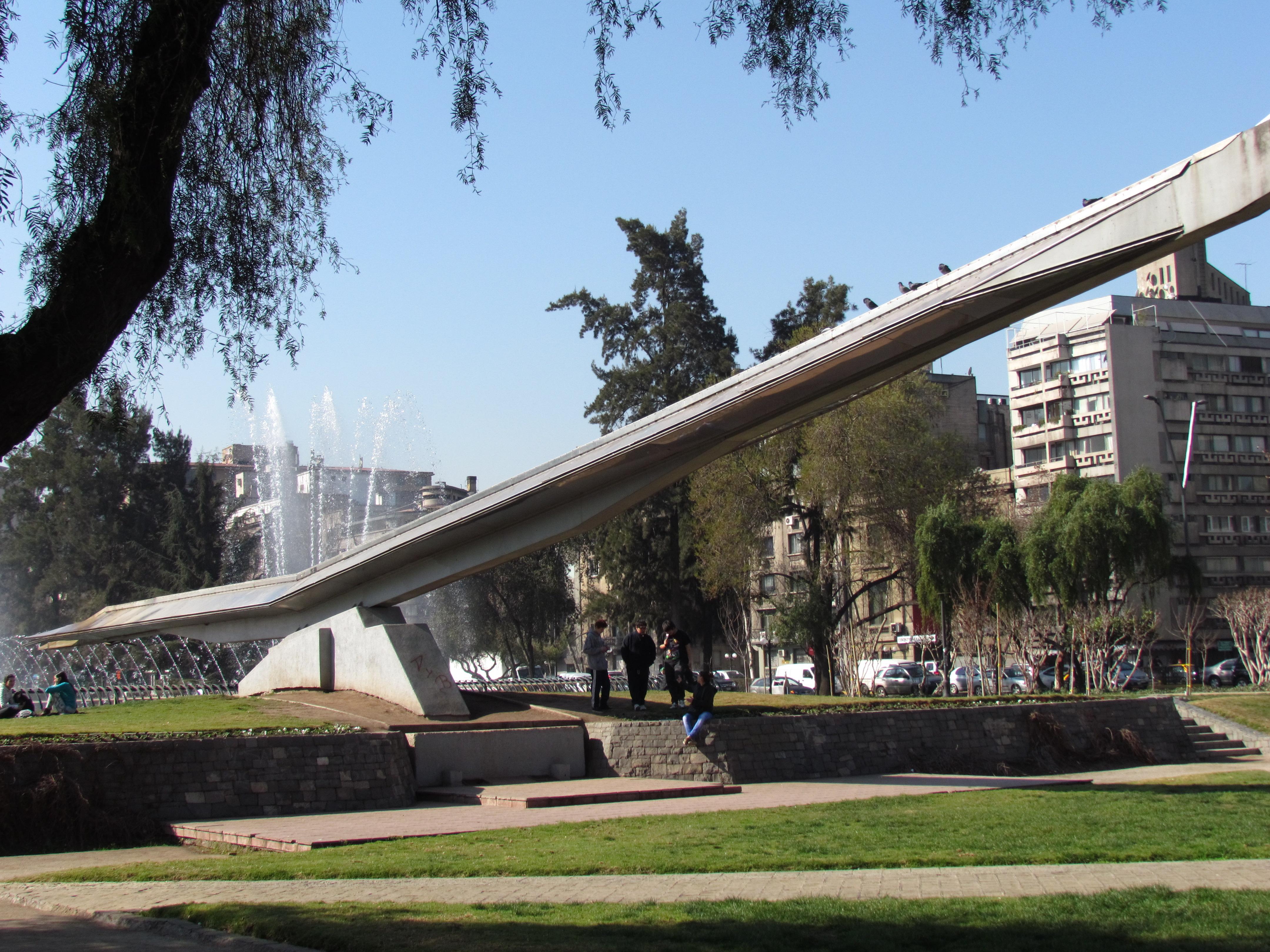 Plaza de la Aviación, por Javiera Pérez De Albéniz