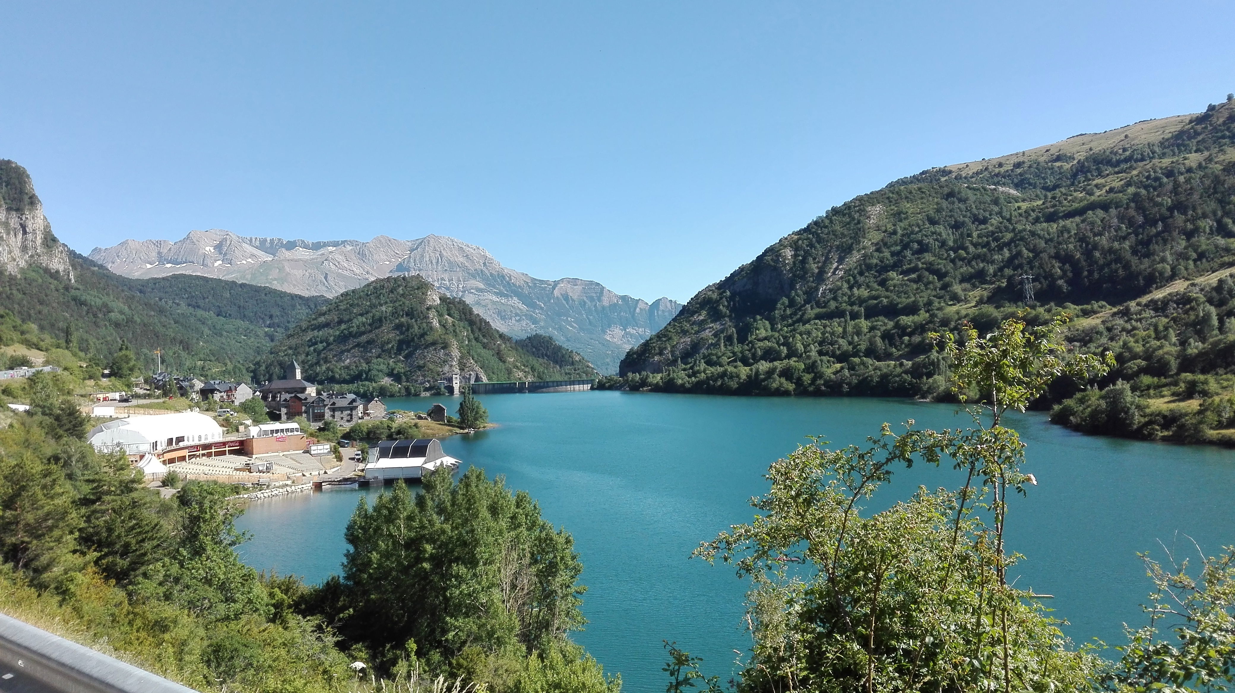 Embalse de Lanuza, por Ainhoa Casanova Cruz
