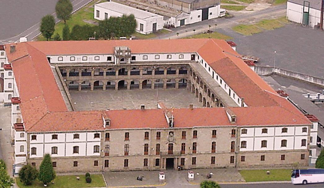 Cuartel de Dolores, por Ferrol y Rías Altas