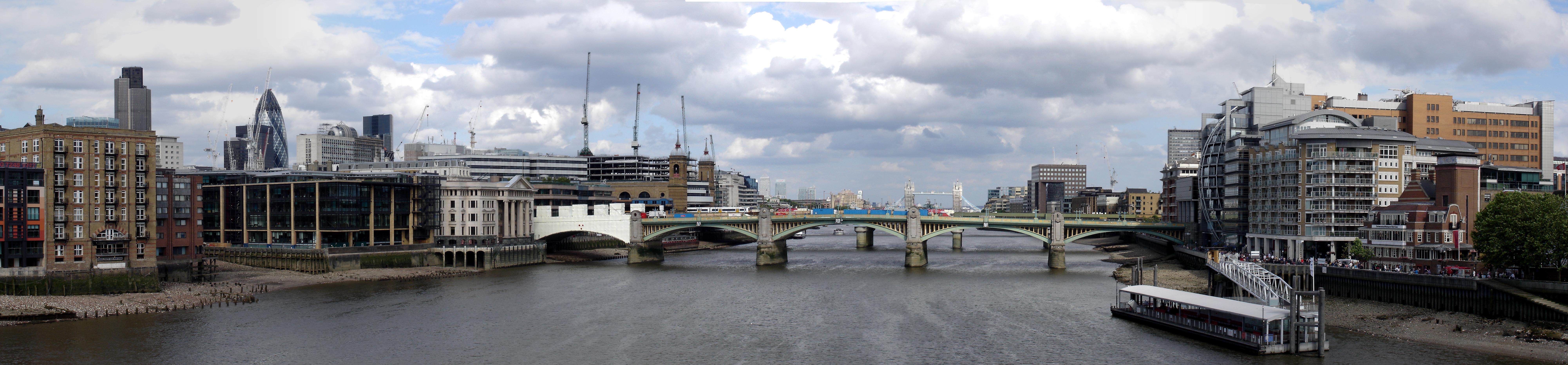 Southwark bridge, por mytruth
