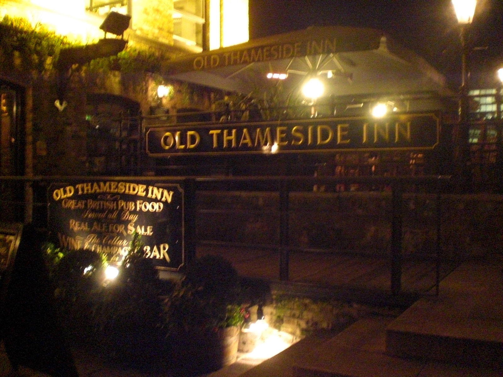 Old Thameside Inn, por guanche
