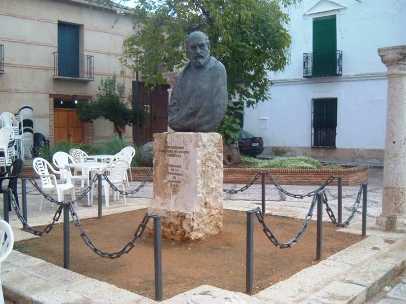 Monumento a Fernando Fernández de Córdoba y Mendoza, por El Viajero