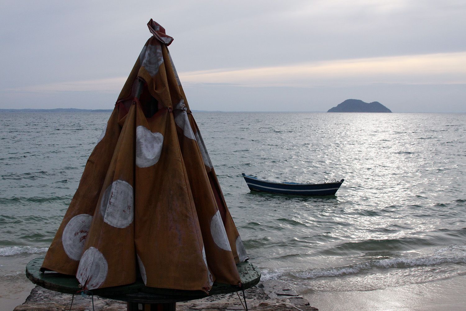 Praia Azedinha, por Tribi Lin