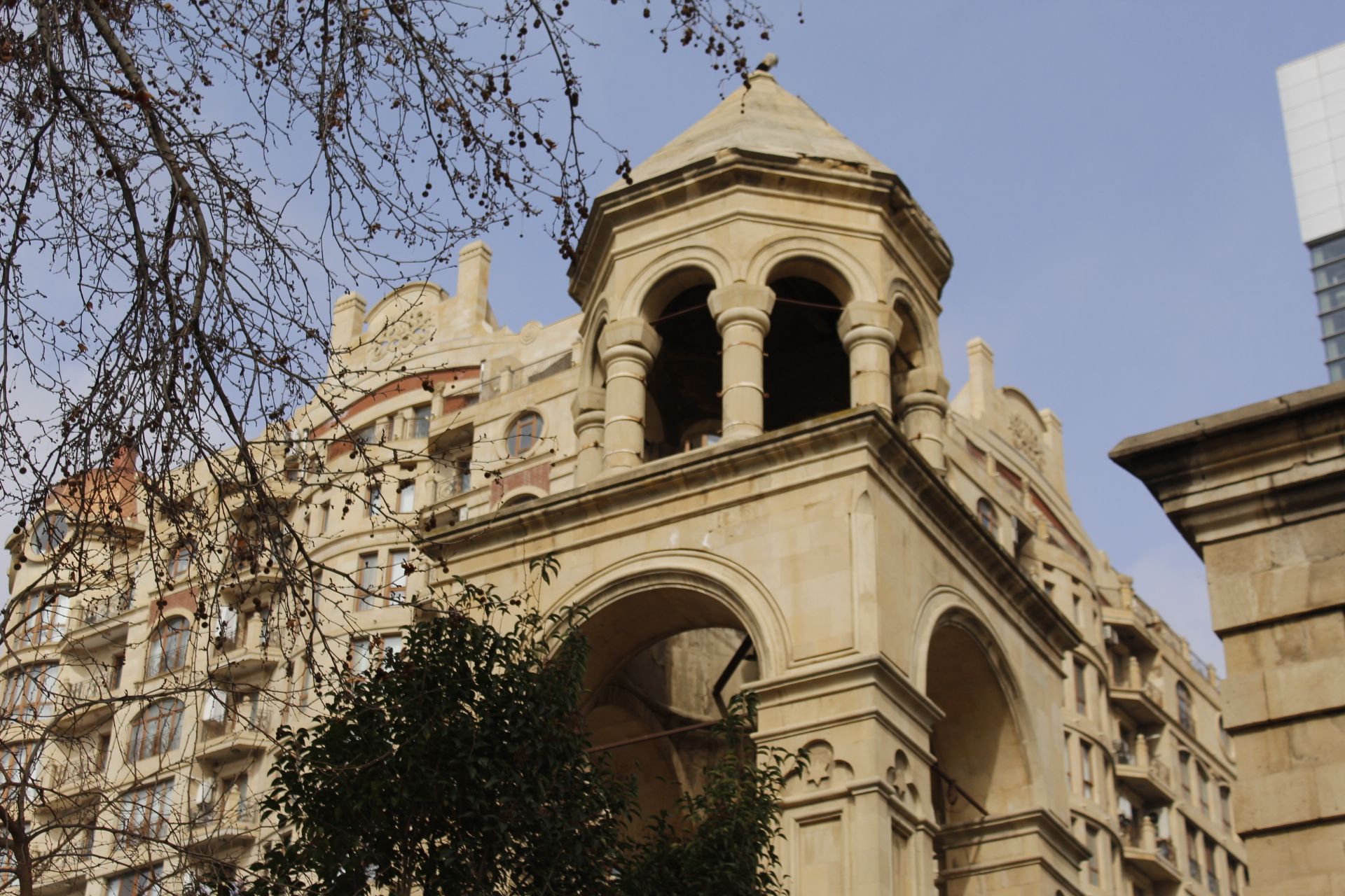 Iglesia Armenia de Bakú, por Sebastian Muñoz